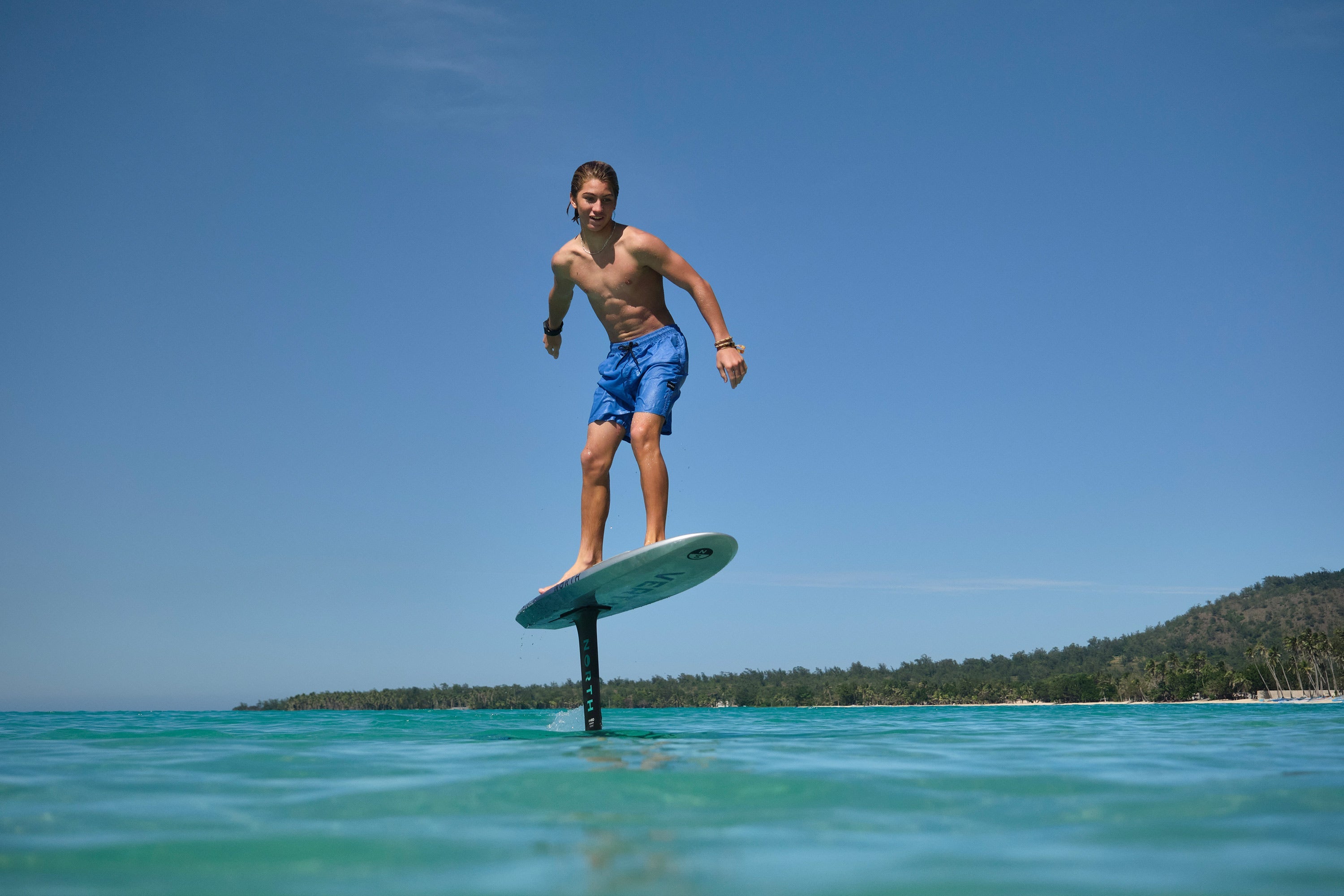 Sonar P2050 Front Wing