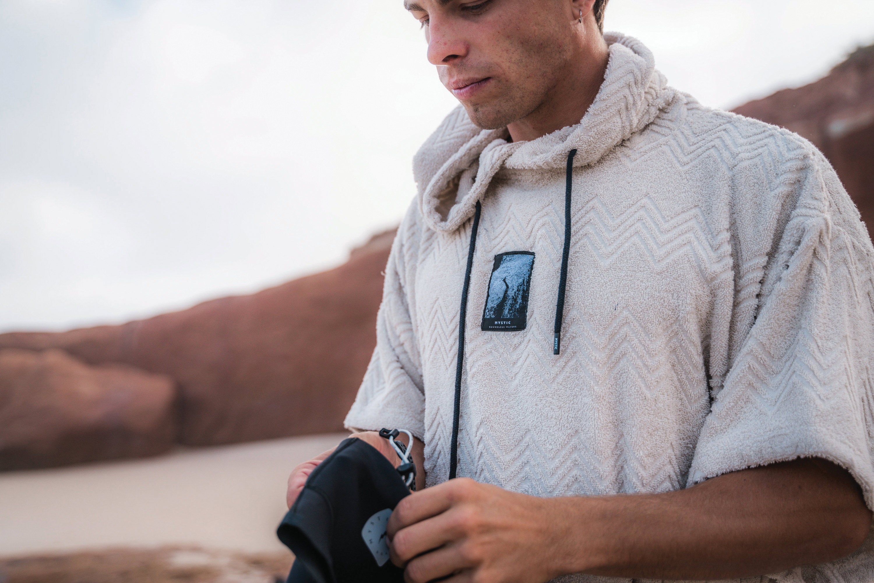 Mystic - Poncho Jacquard