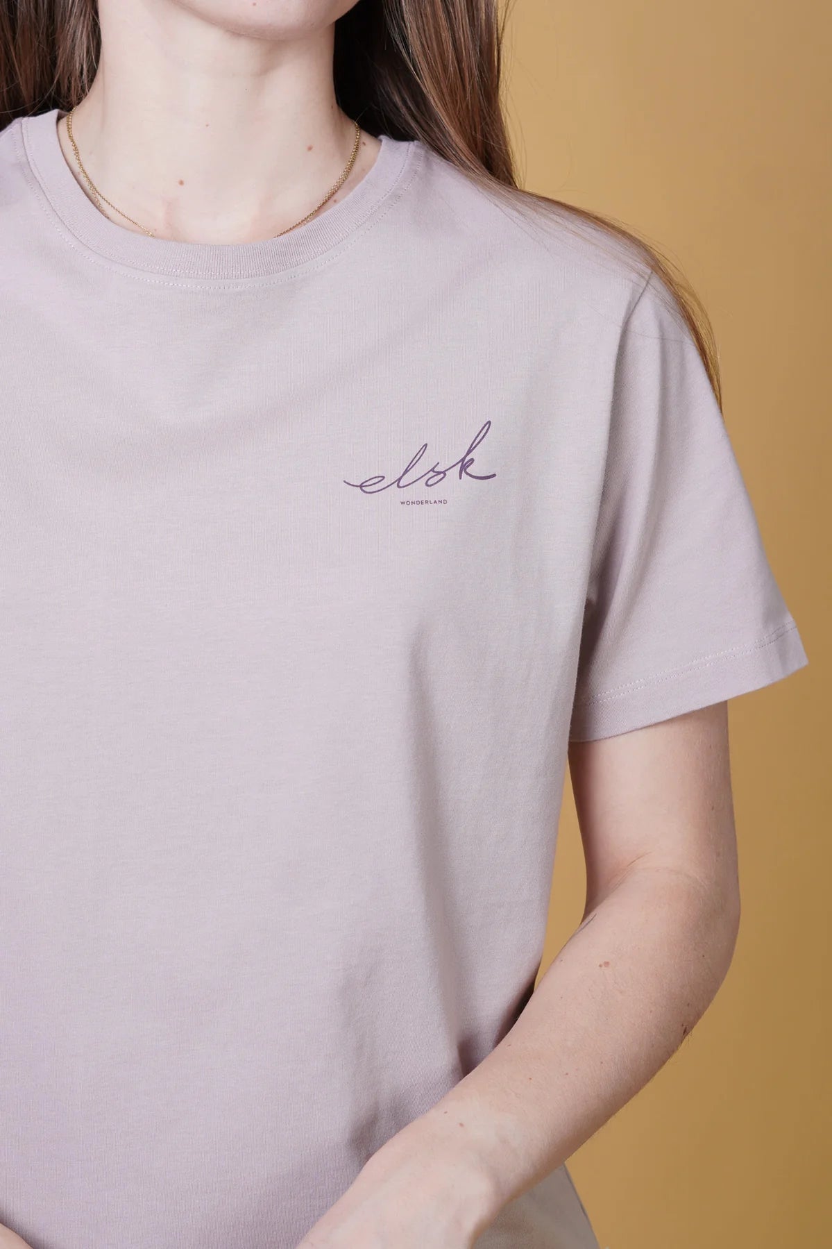Signiertes Basic-Freizeit-T-Shirt für Damen