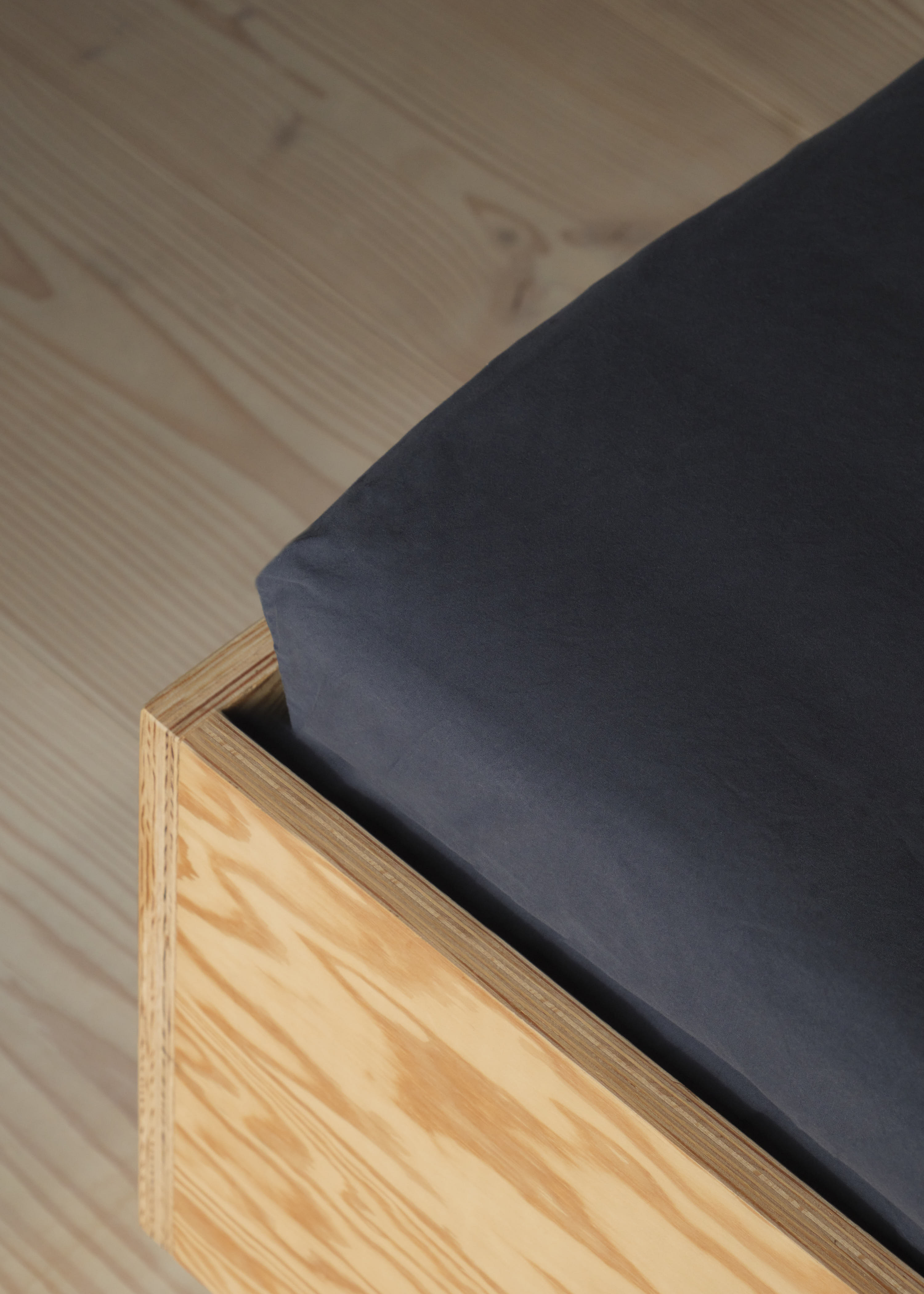 Bed Sheet 180 X 200 X 30 - Navy