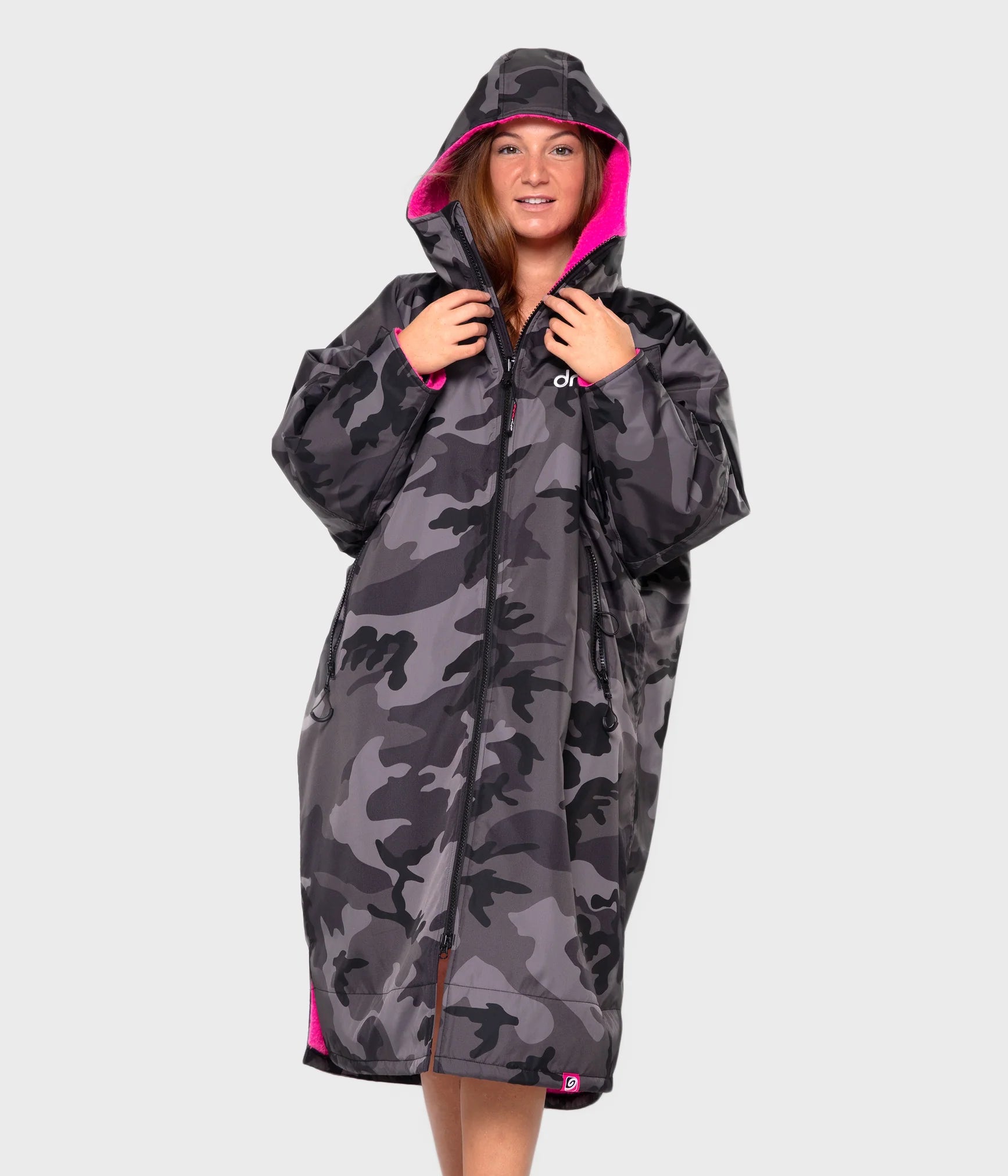 Dryrobe advance long sleeve poncho | adults | black camo pink - recycled