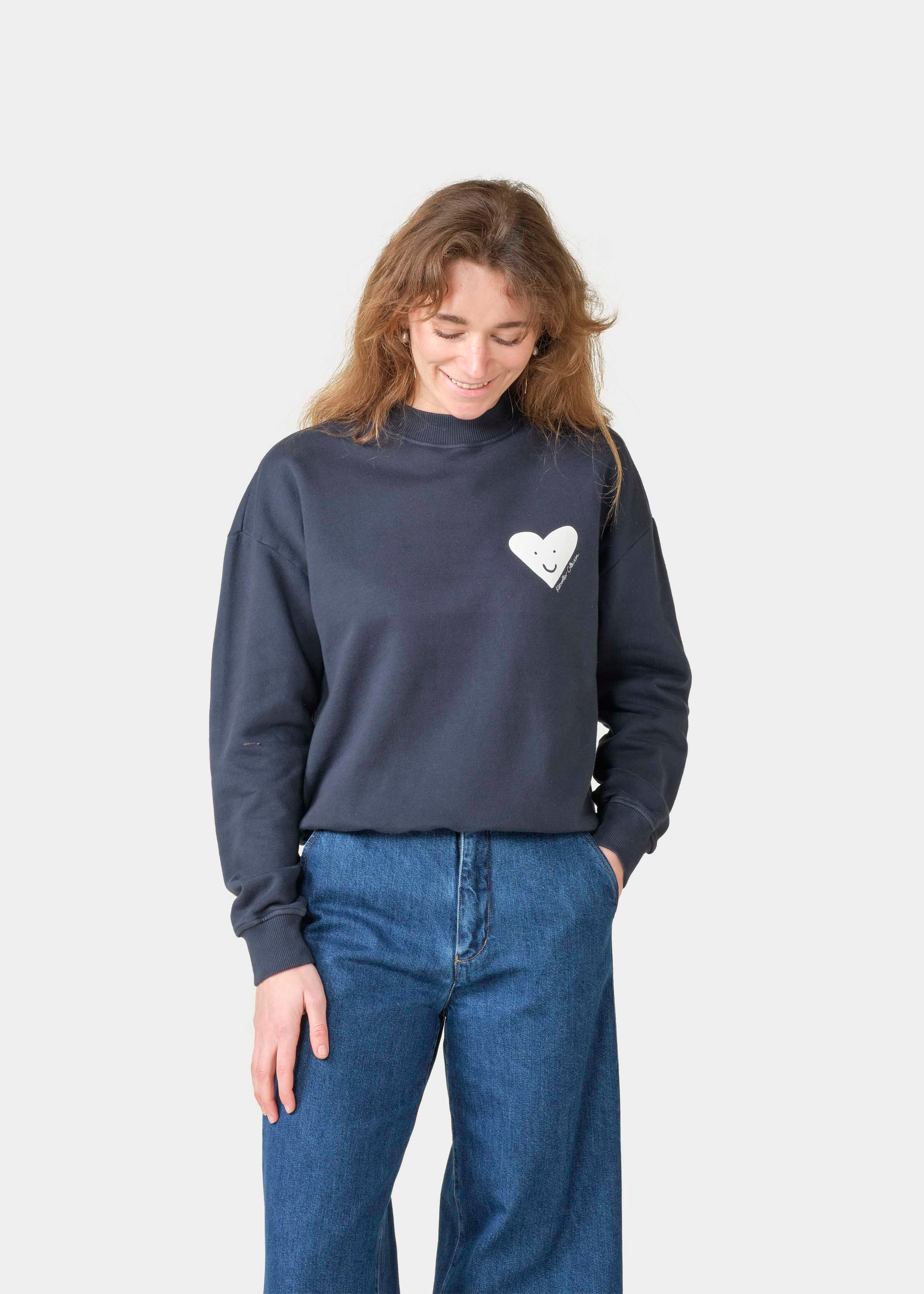Holly Sweat - Navy/cream