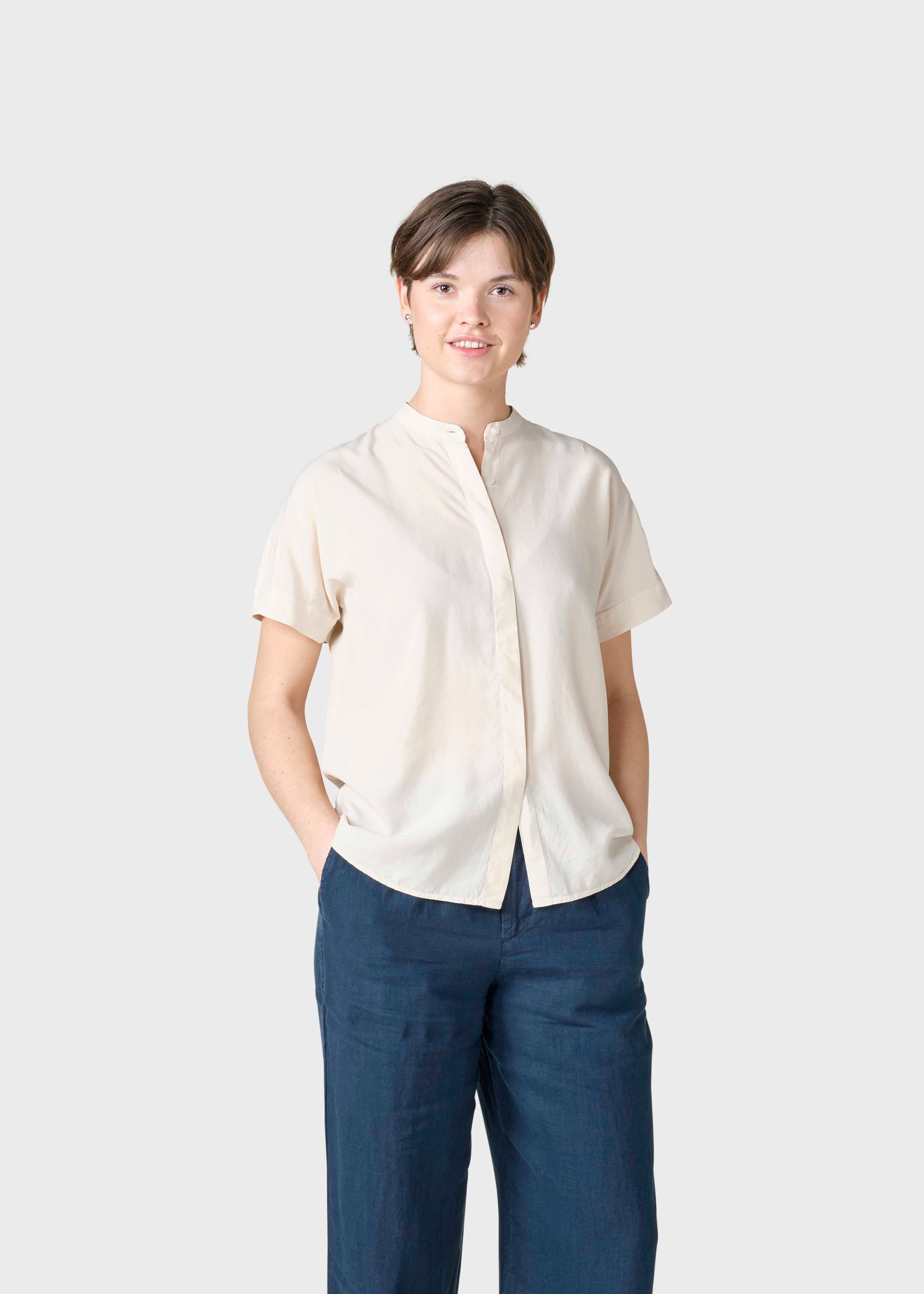 Li Shirt - Pastel Sand