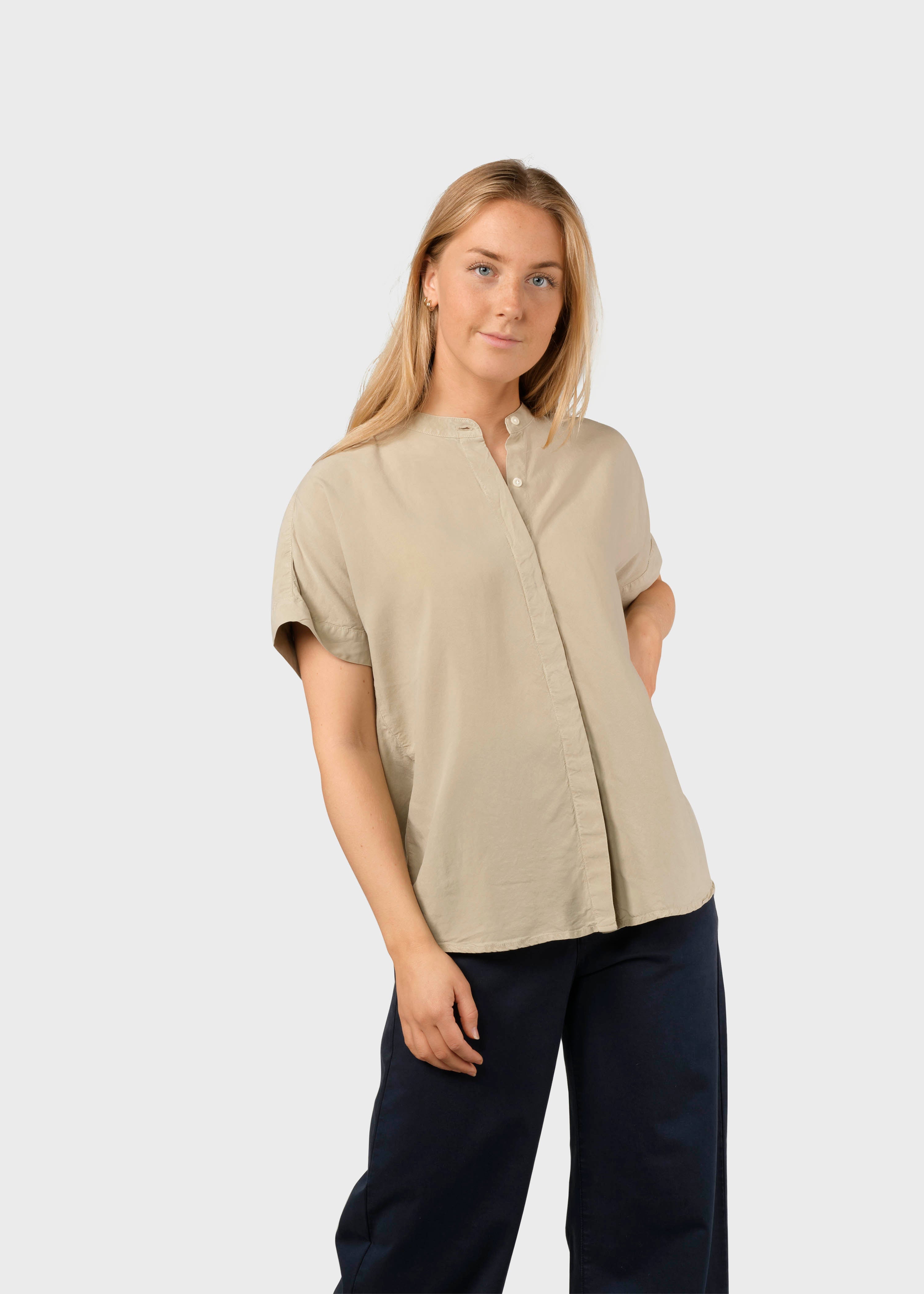 Li Shirt - Sand