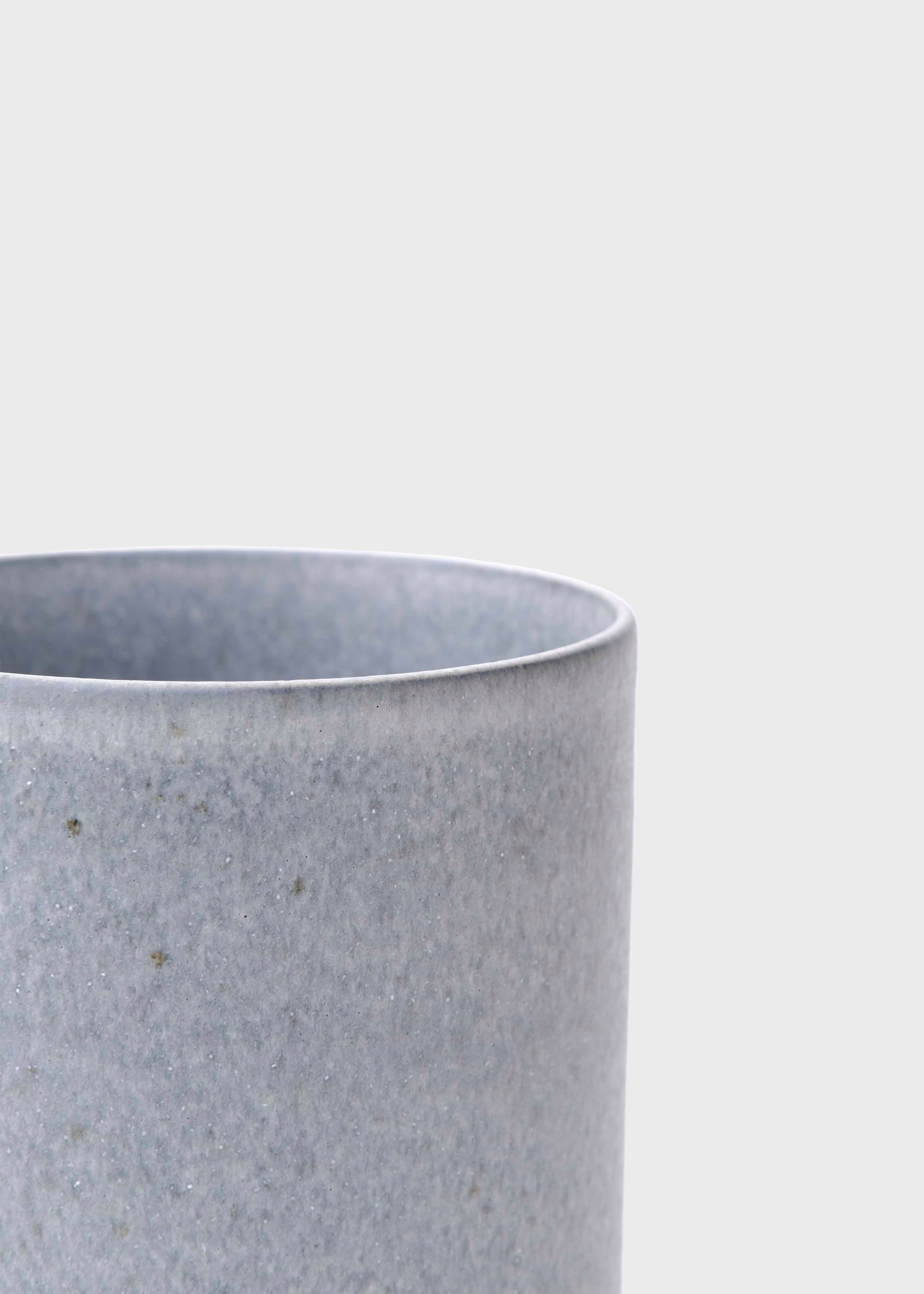Medium Flower Vase - Concrete