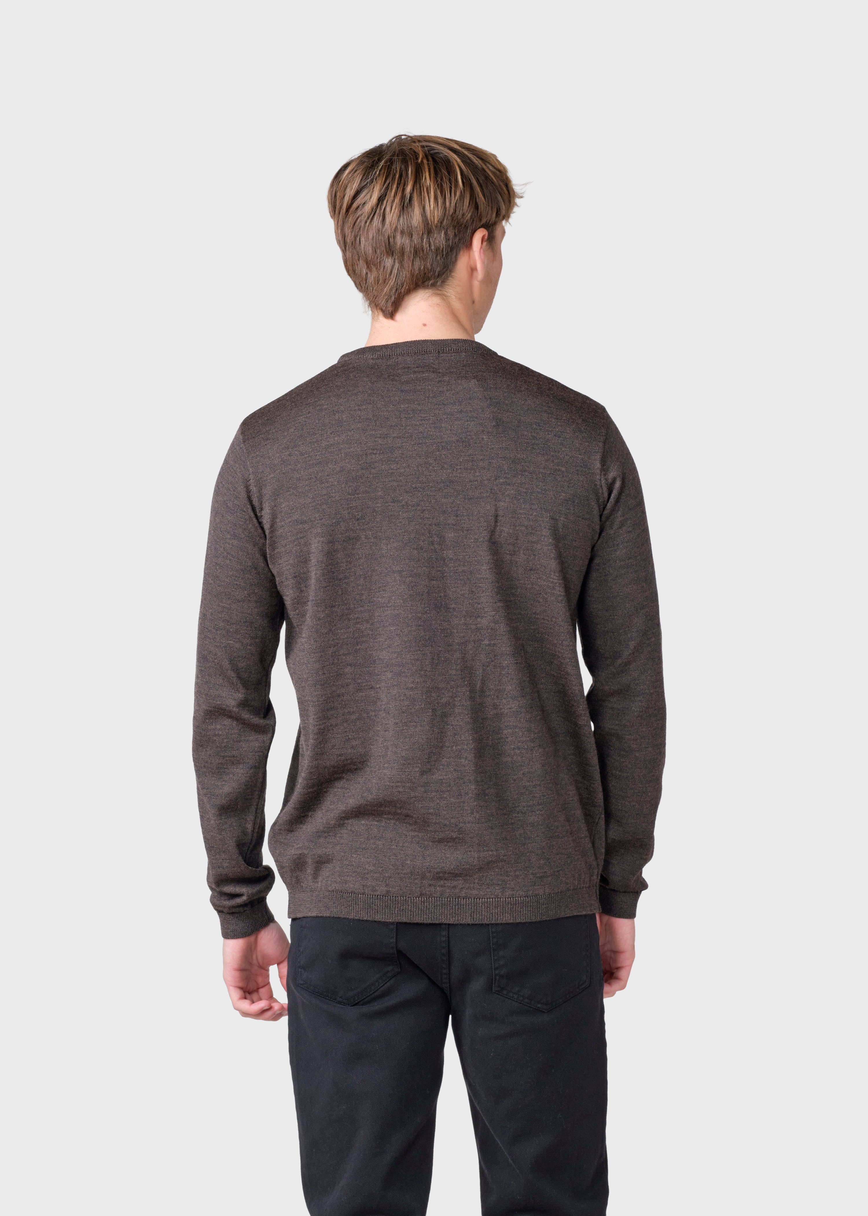 Mens Basic Merino Knit - Taupe