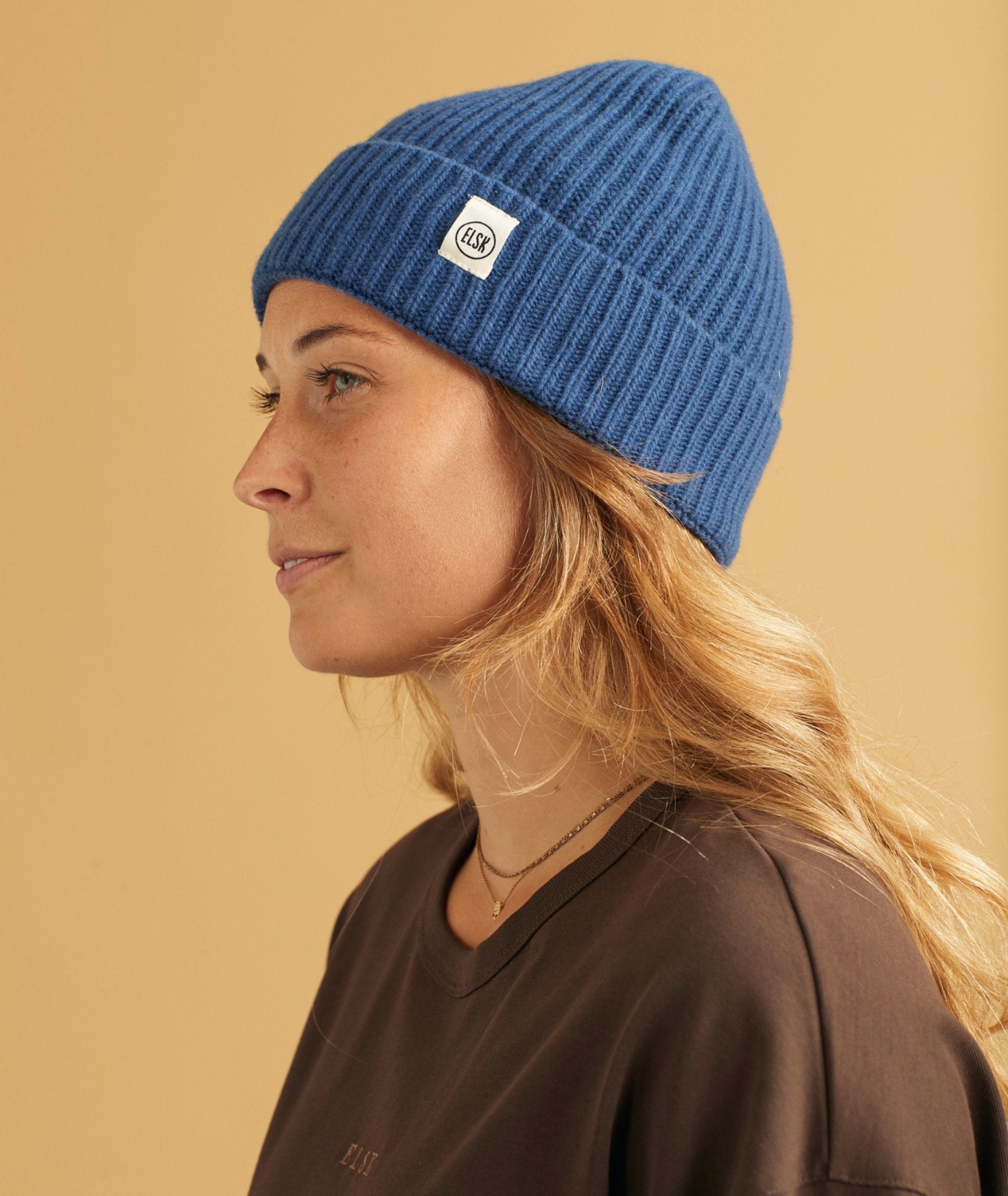 09033 | Elsk Vester Beanie | Evening Blue