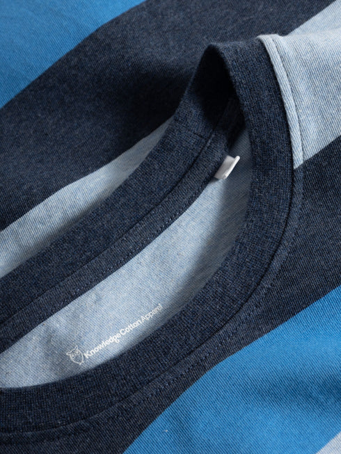 KnowledgeCotton Apparel - Vanlig blockrandig t-shirt - GOTS - Campanula