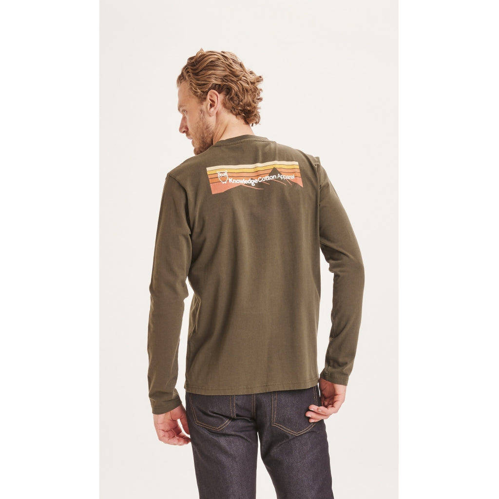 KnowledgeCotton Apparel LOCUST markentypisches LS-T-Shirt mit Bergrückenaufdruck
