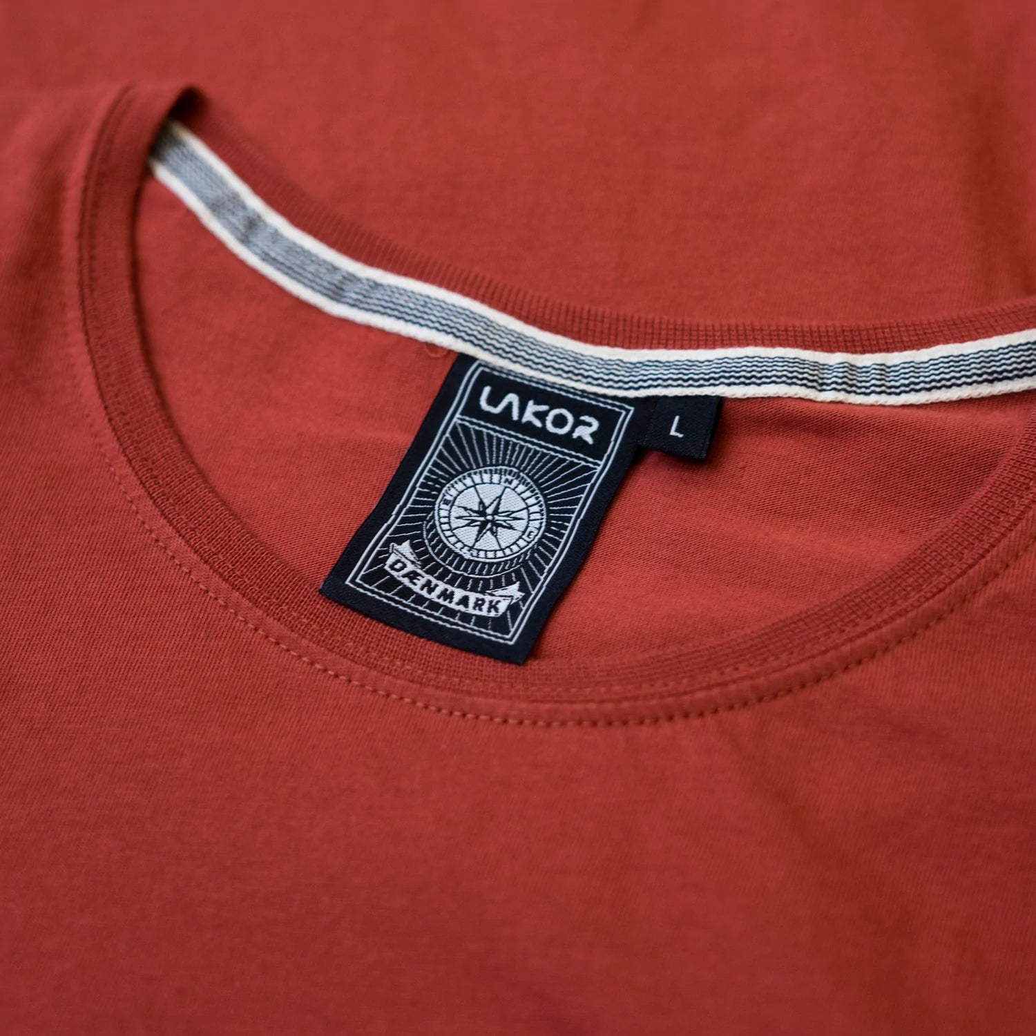 Lacquer - Framed legend - burnt orange