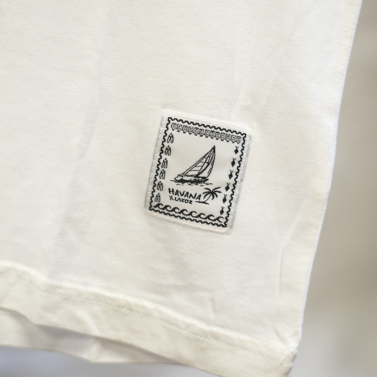 Lakor - Havana across T-shirt