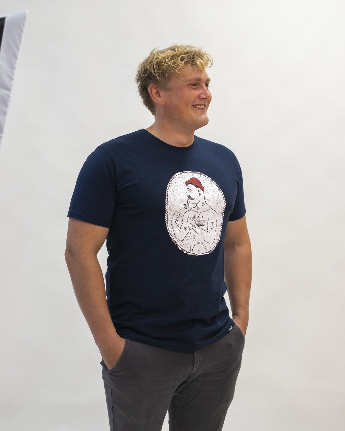 Lakor - No stitches (Blueberry) T-shirt