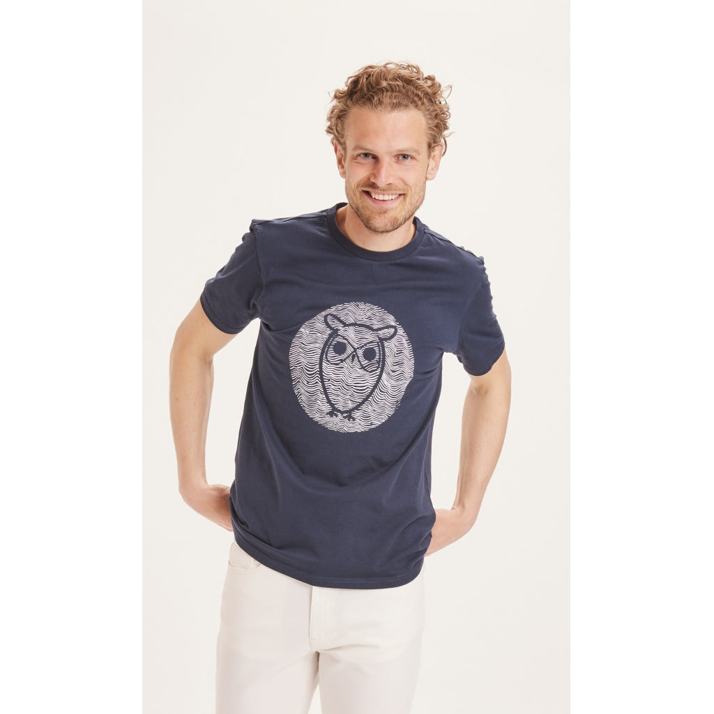 KnowledgeCotton Apparel Alder owl T-shirt - GOTS/Vegan - Total Eclipse