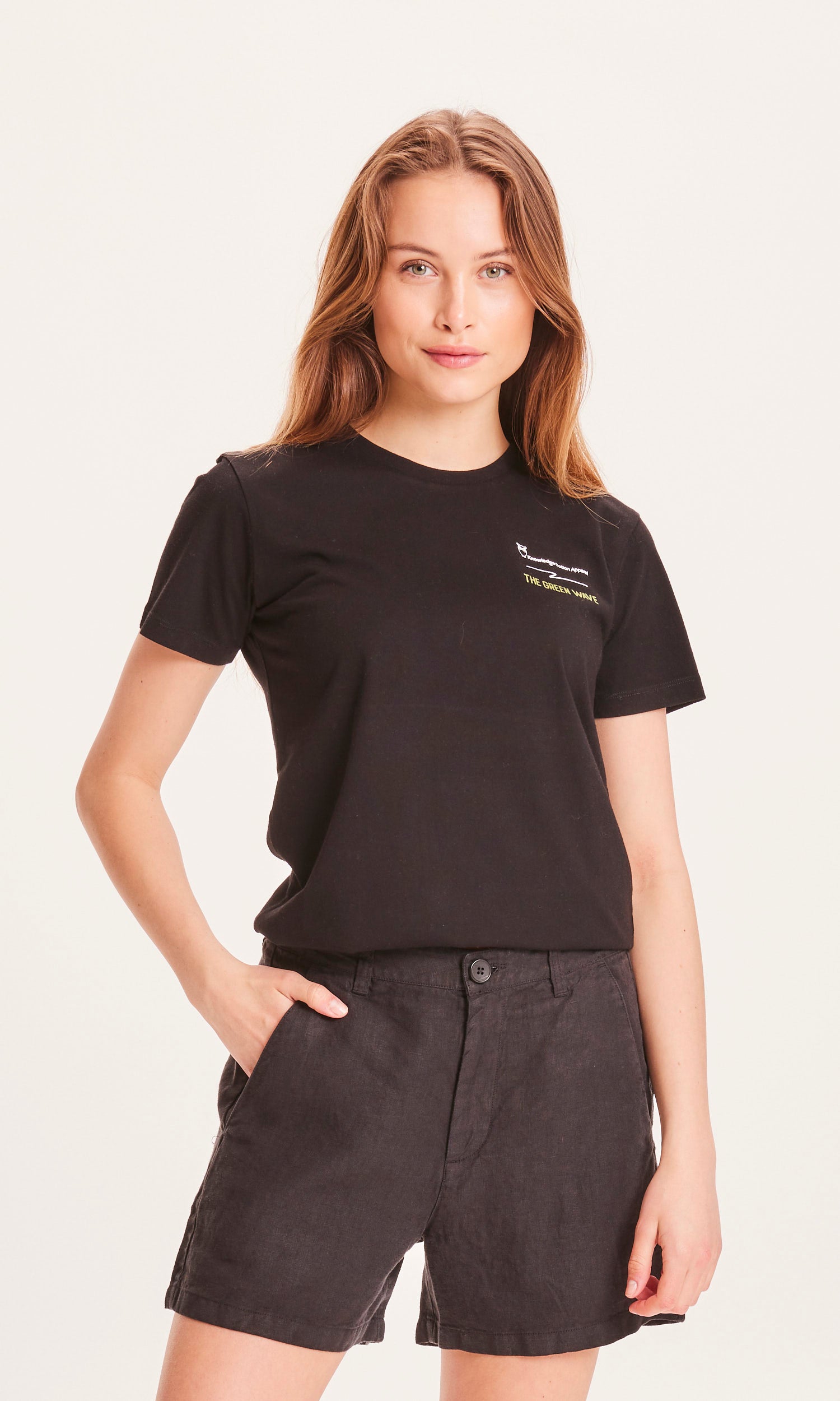 KnowledgeCotton Apparel - ROSA The Green Wave T-shirt - GOTS/Vegan- Black Jet