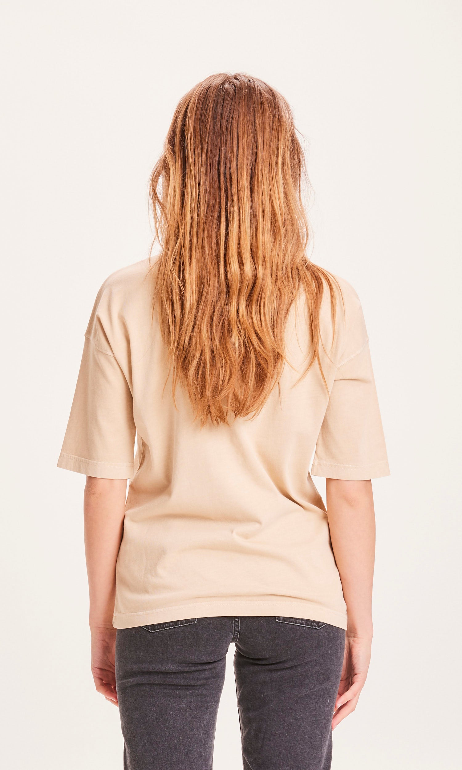 Kenntnisgekleidung - Nuance von Natur aus t -Shirt - Safari