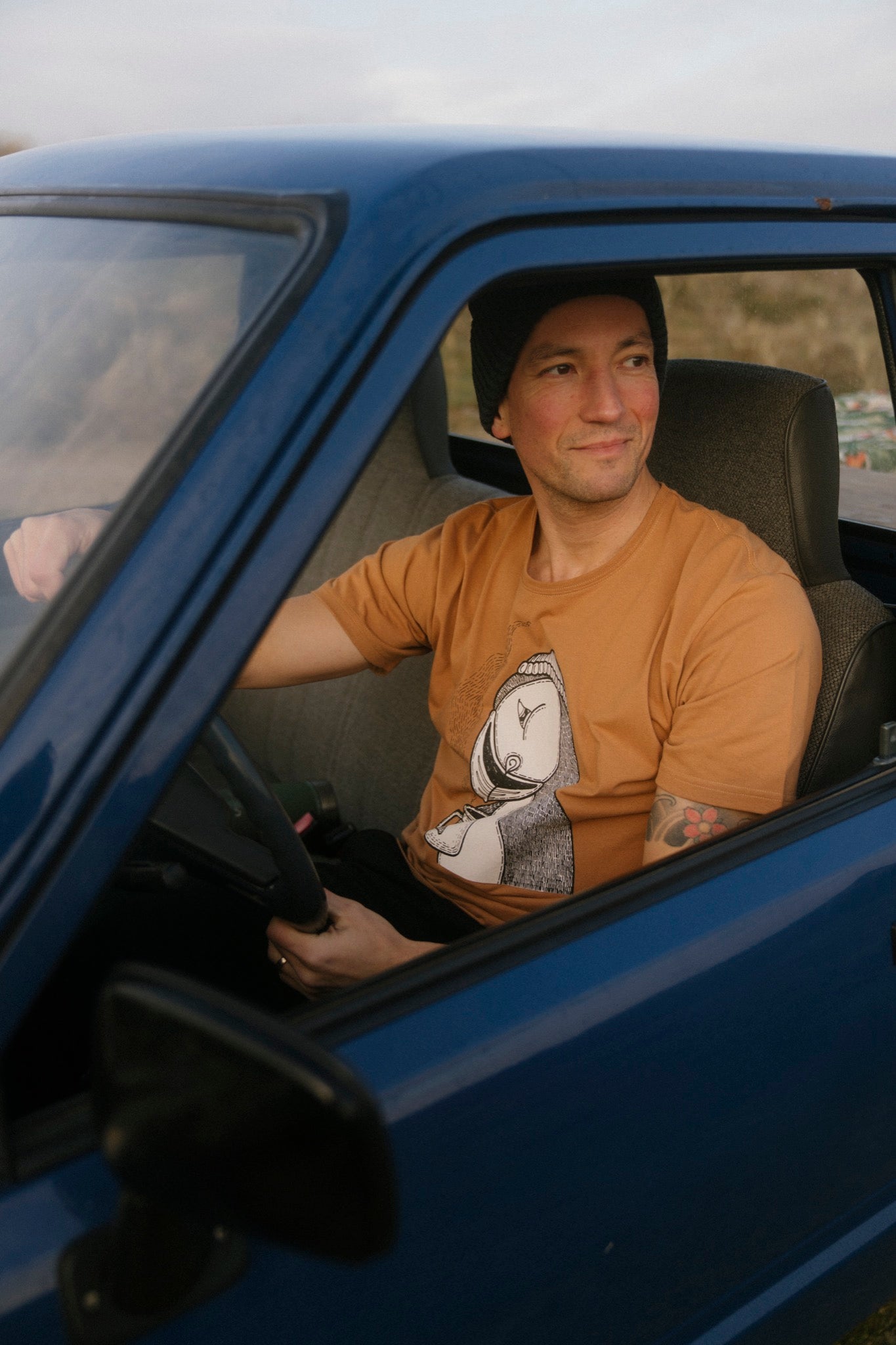 Early Bird T-shirt (Brown) 