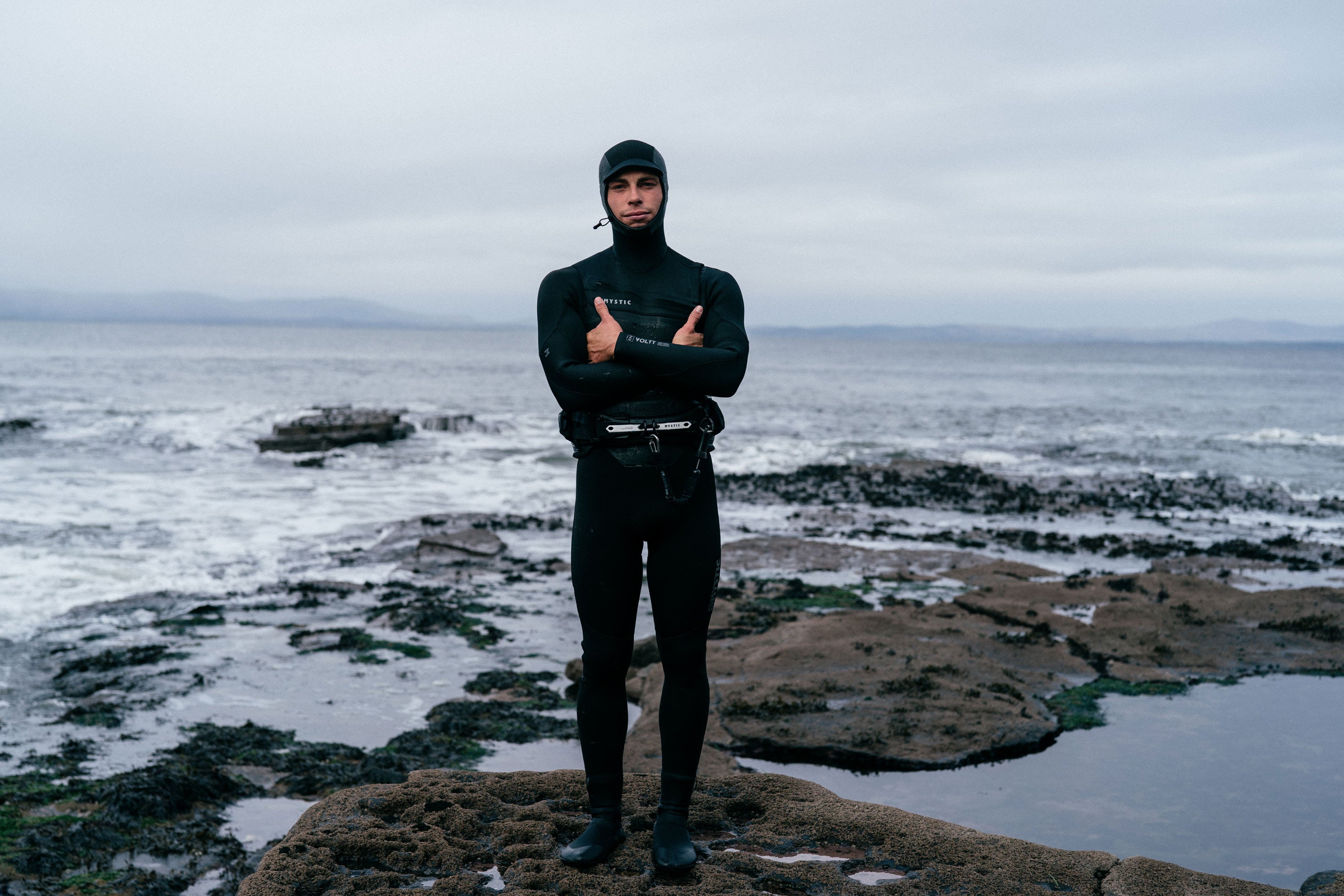 Mystic - Voltt Hooded Full Suit 6/4/3mm Fzip - Black