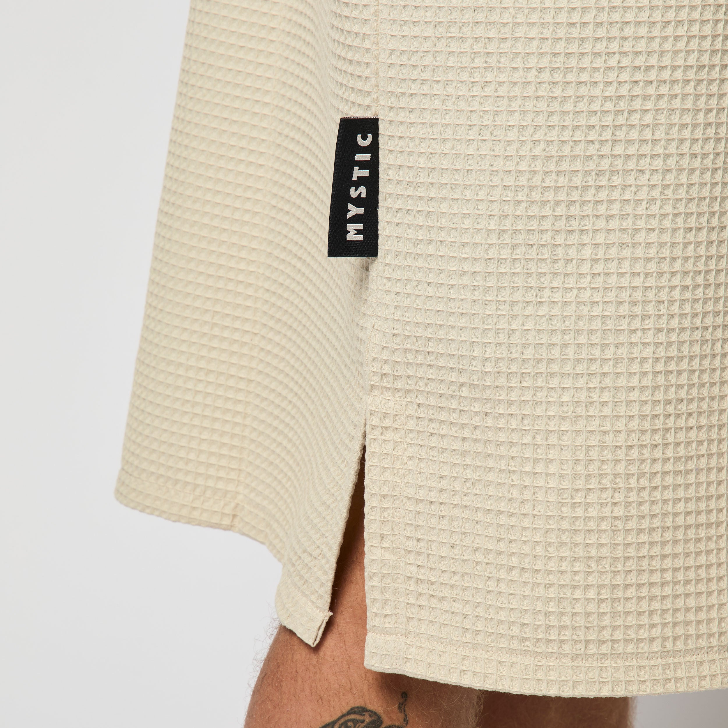 Mystic - Poncho Waffle