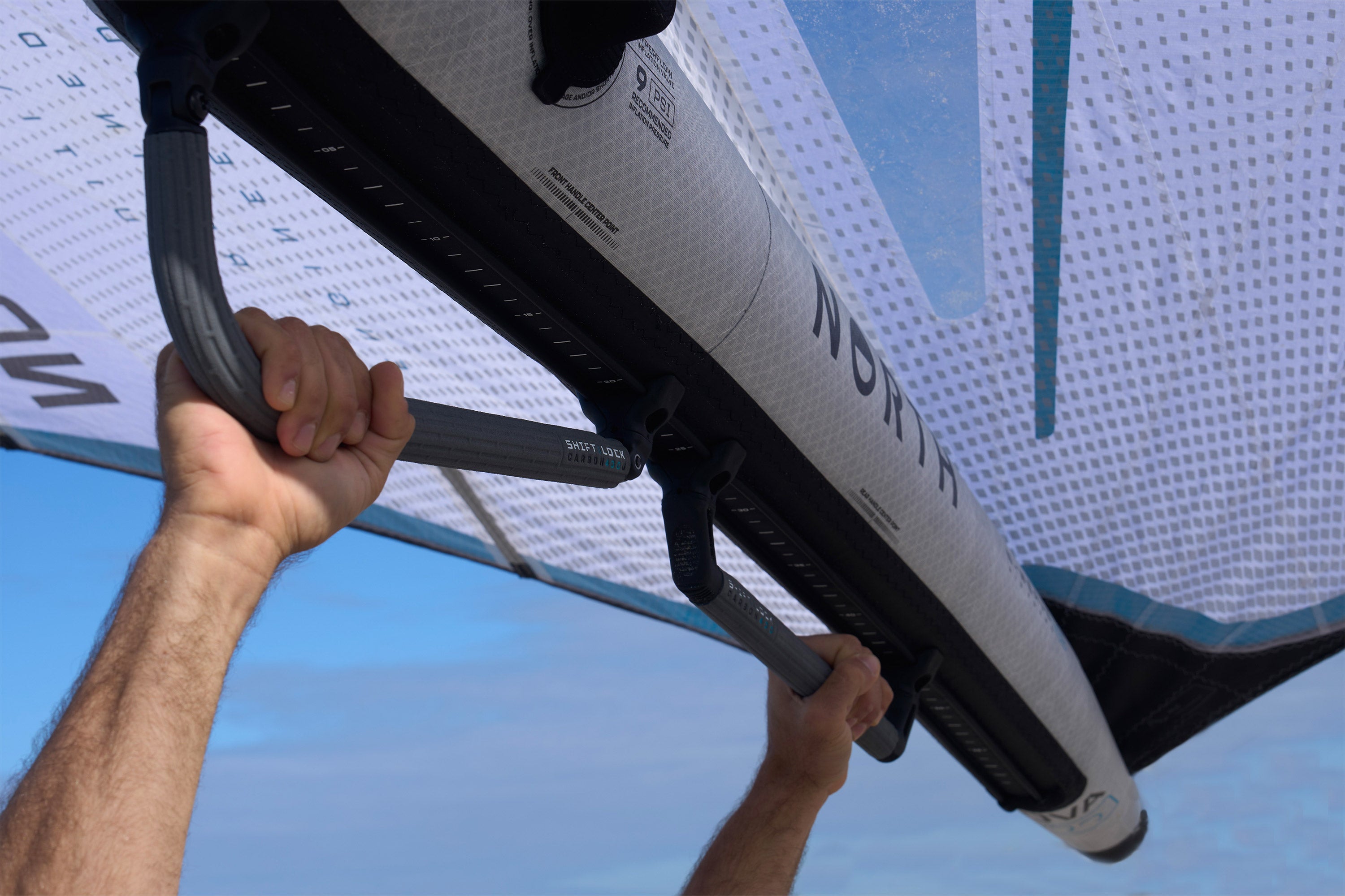 North - Shiftlock J Handle - Carbon