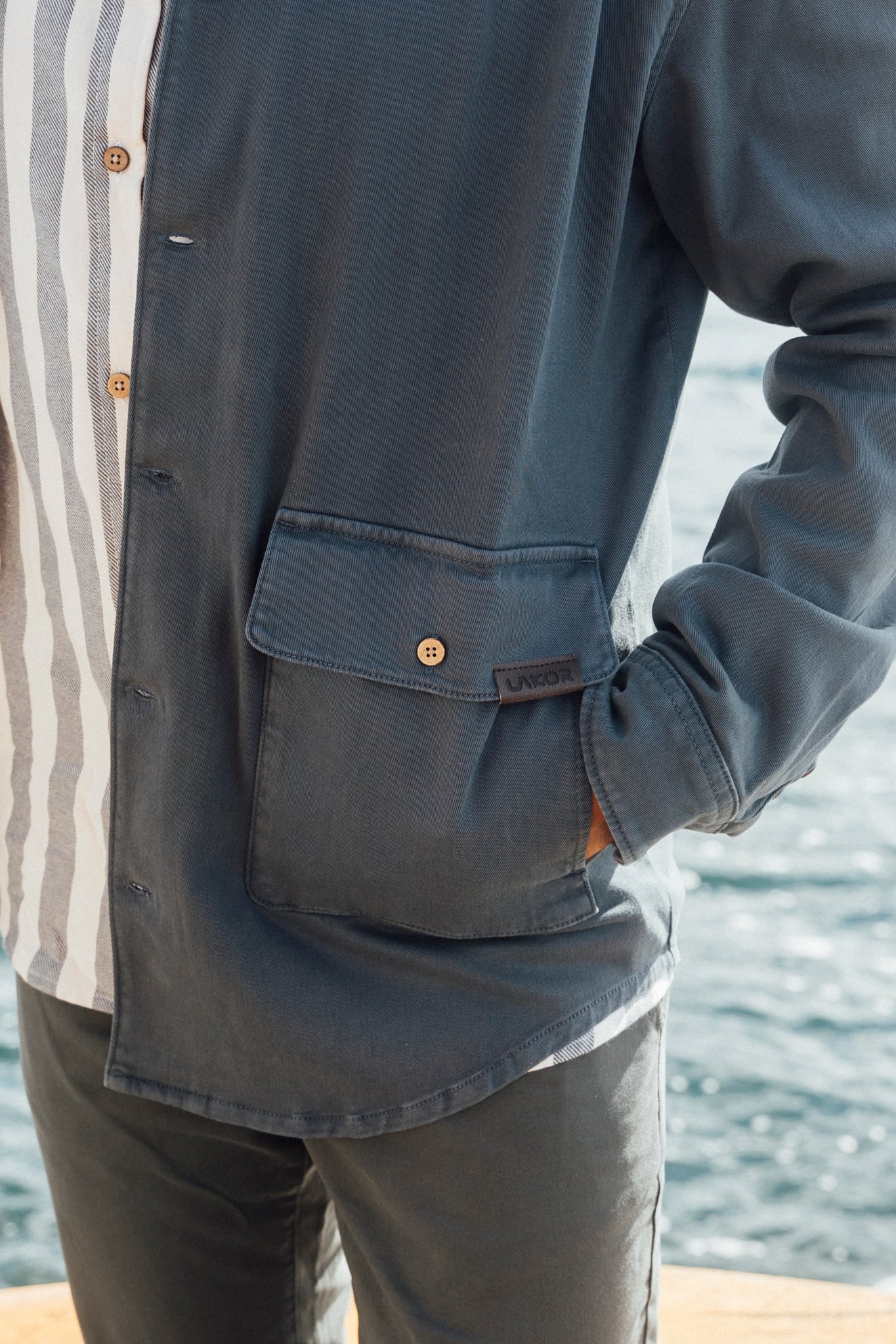 Calle Overshirt (Dark Slate) 