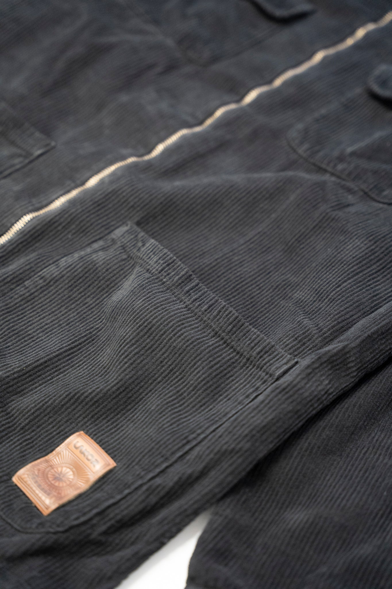 Velvet Jacket (Black) 