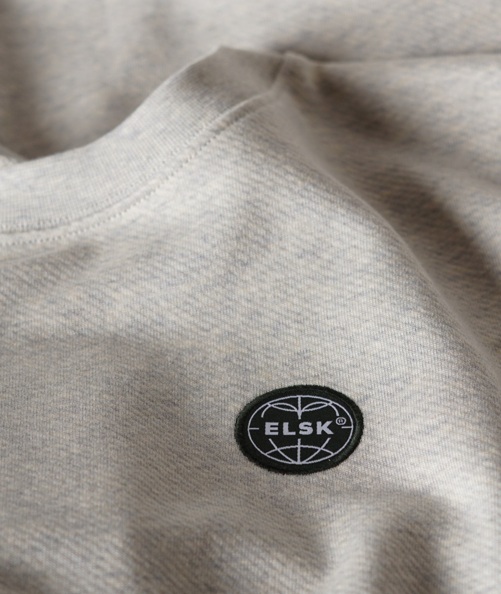 Globe Women'S Skyum Crewneck