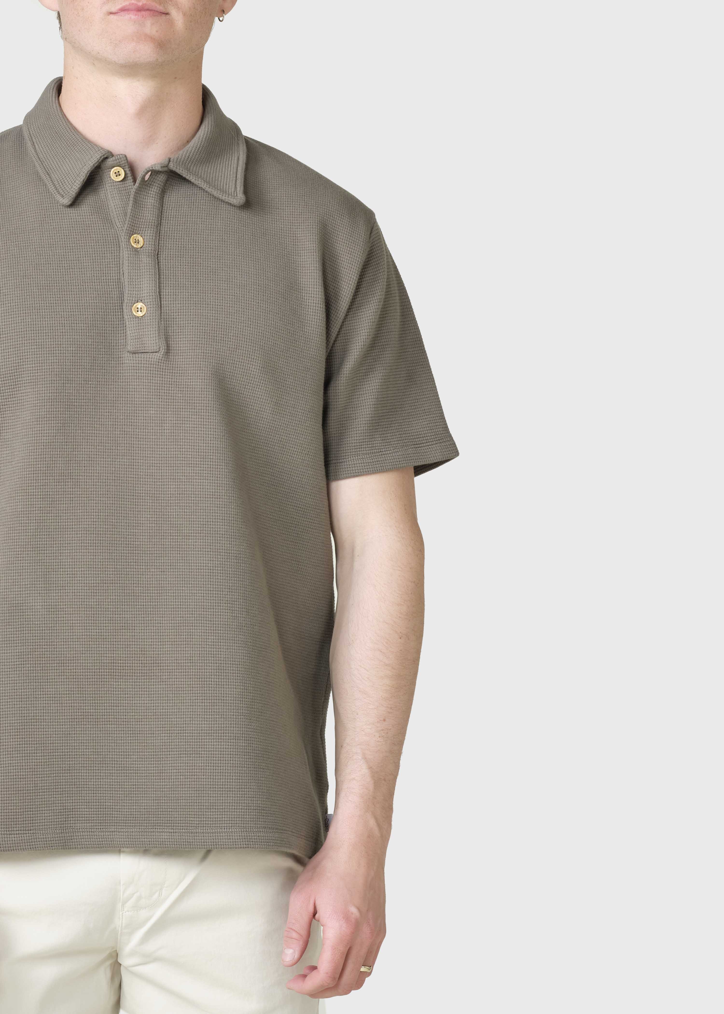 Banks Polo Tee - Taupe