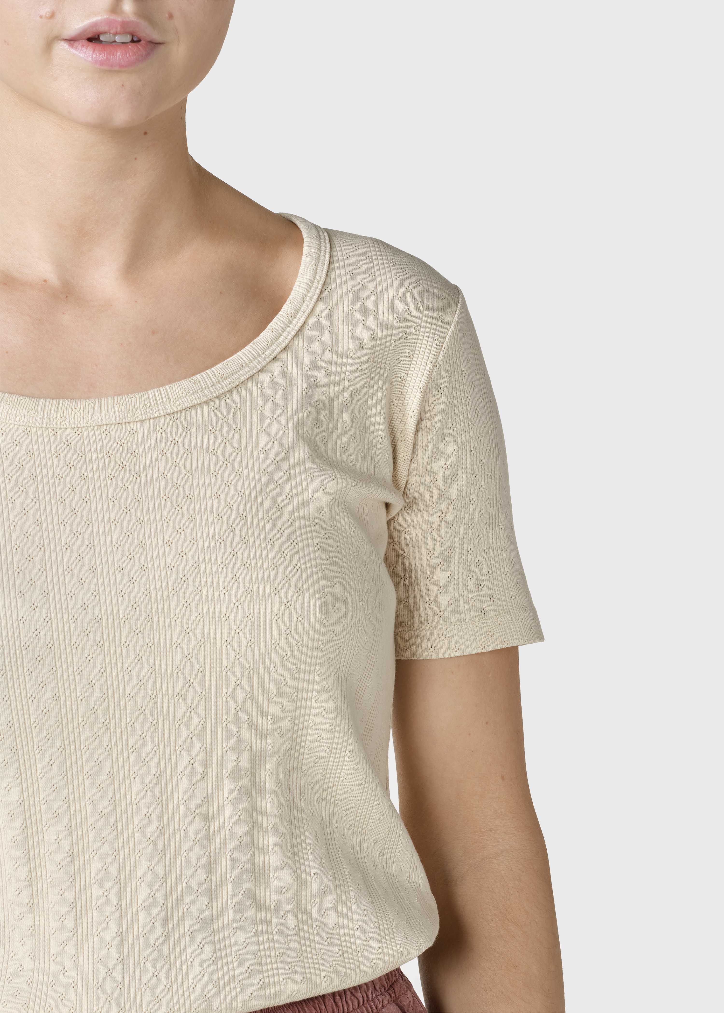 Iris Tee - Pastel Sand