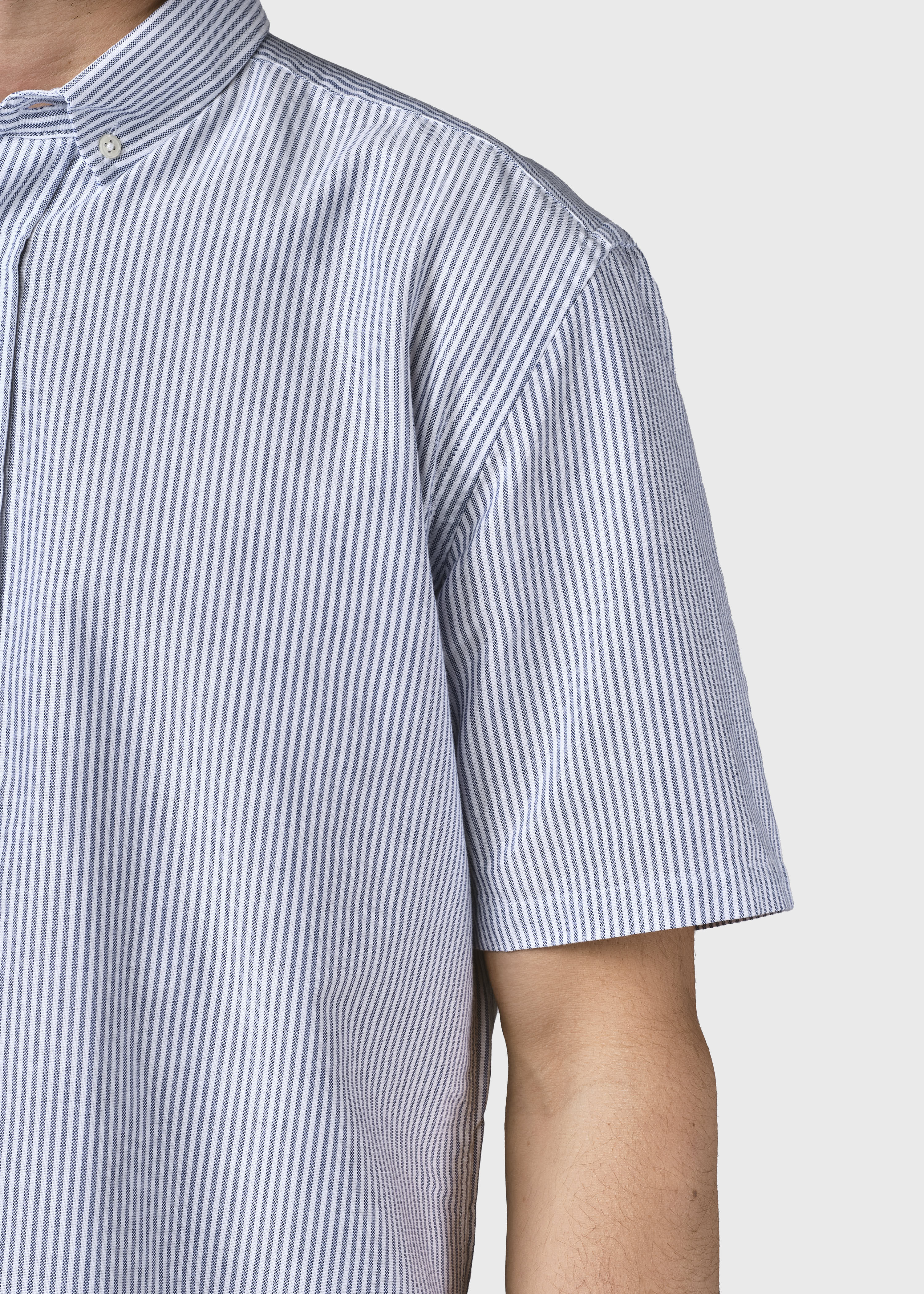 Mikkel Striped Shirt - White/navy