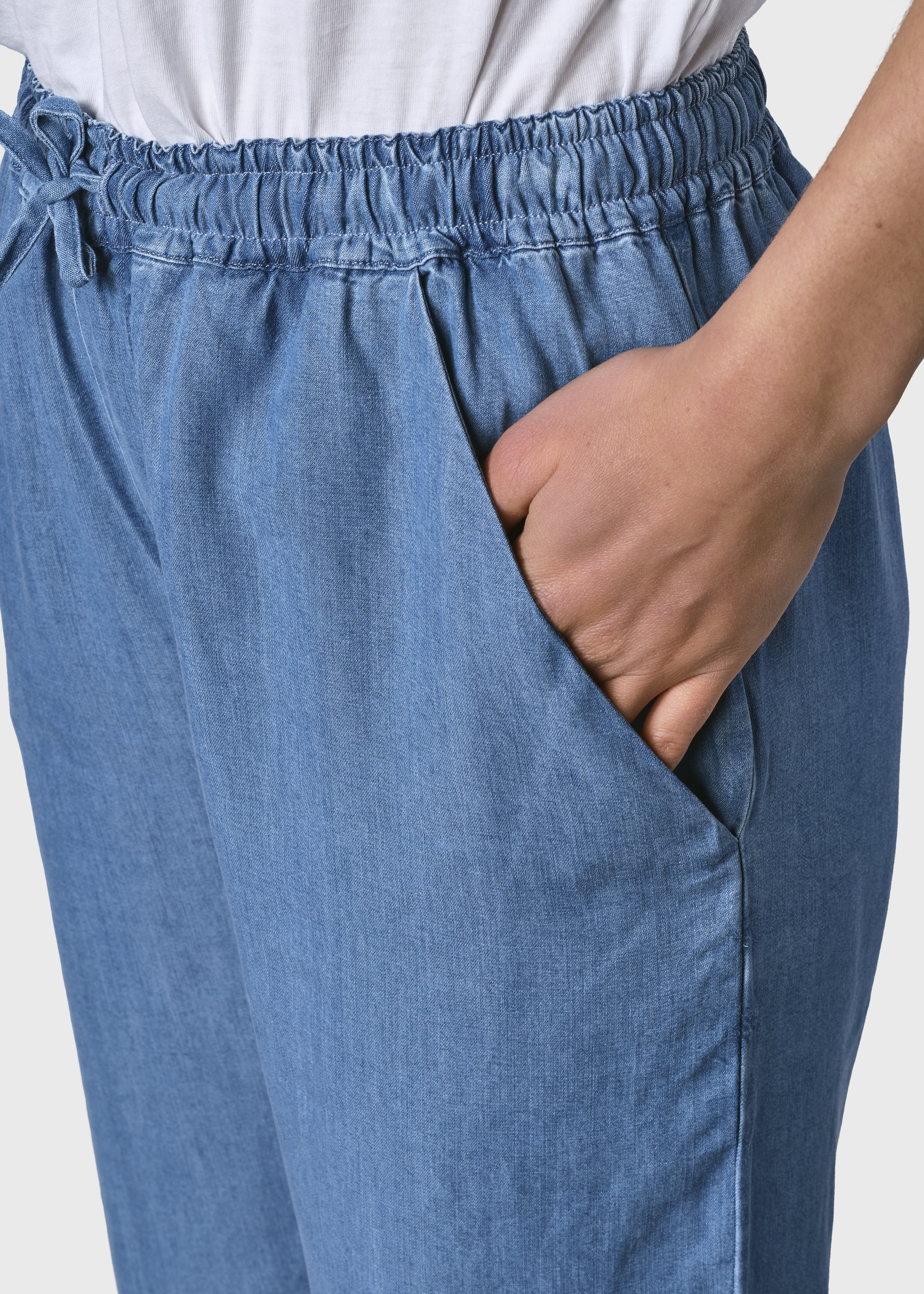 Nicoline Chambrey Pants - Light Blue