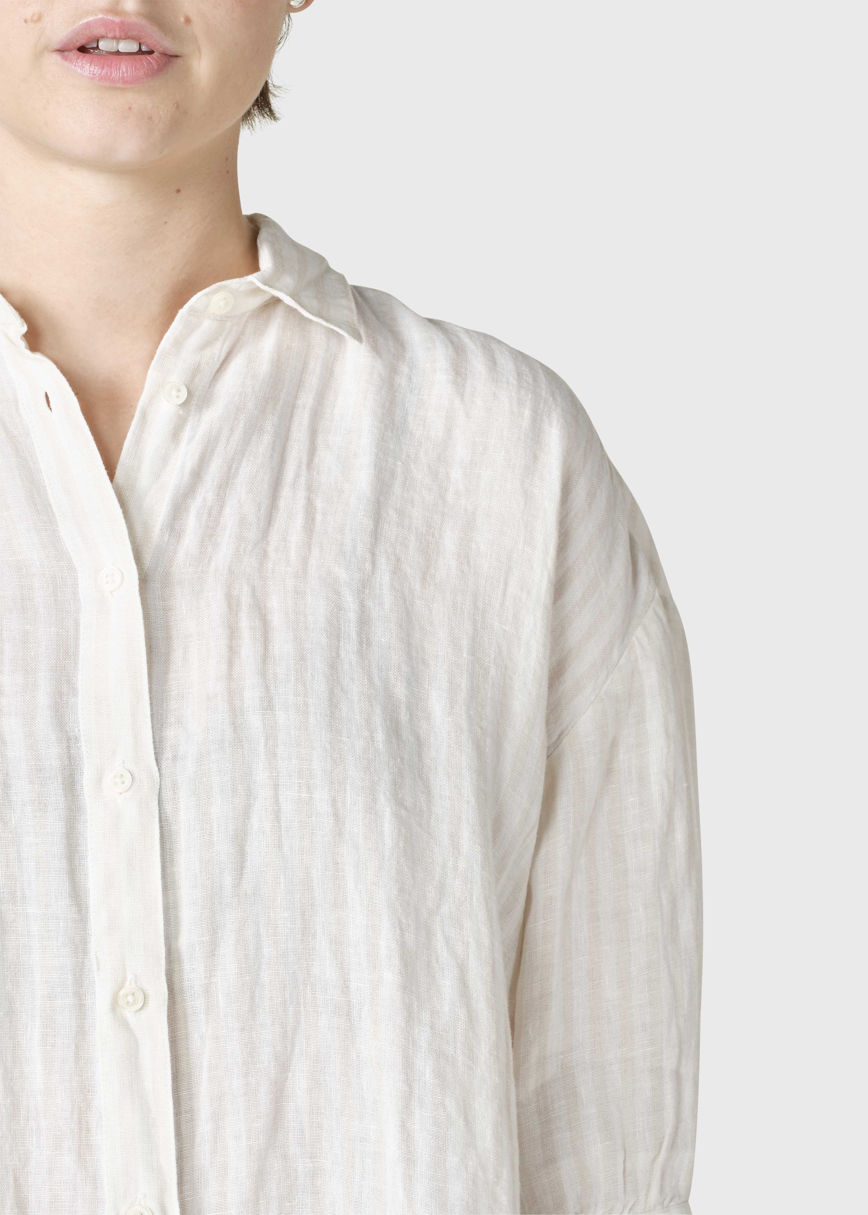 Oline Linen Shirt - Cream/sand