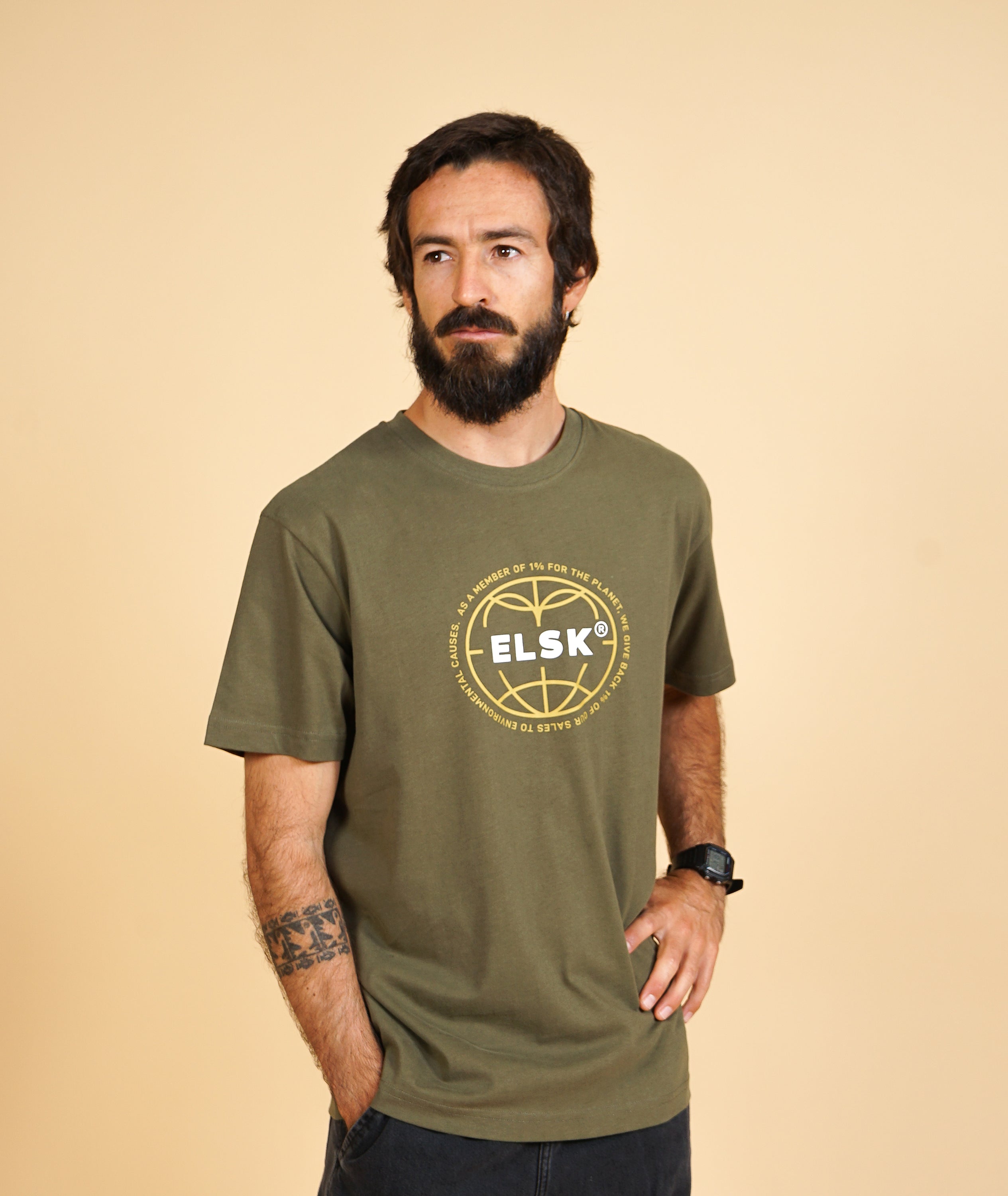 Statement Globe Men'S Brushed T-Shirt