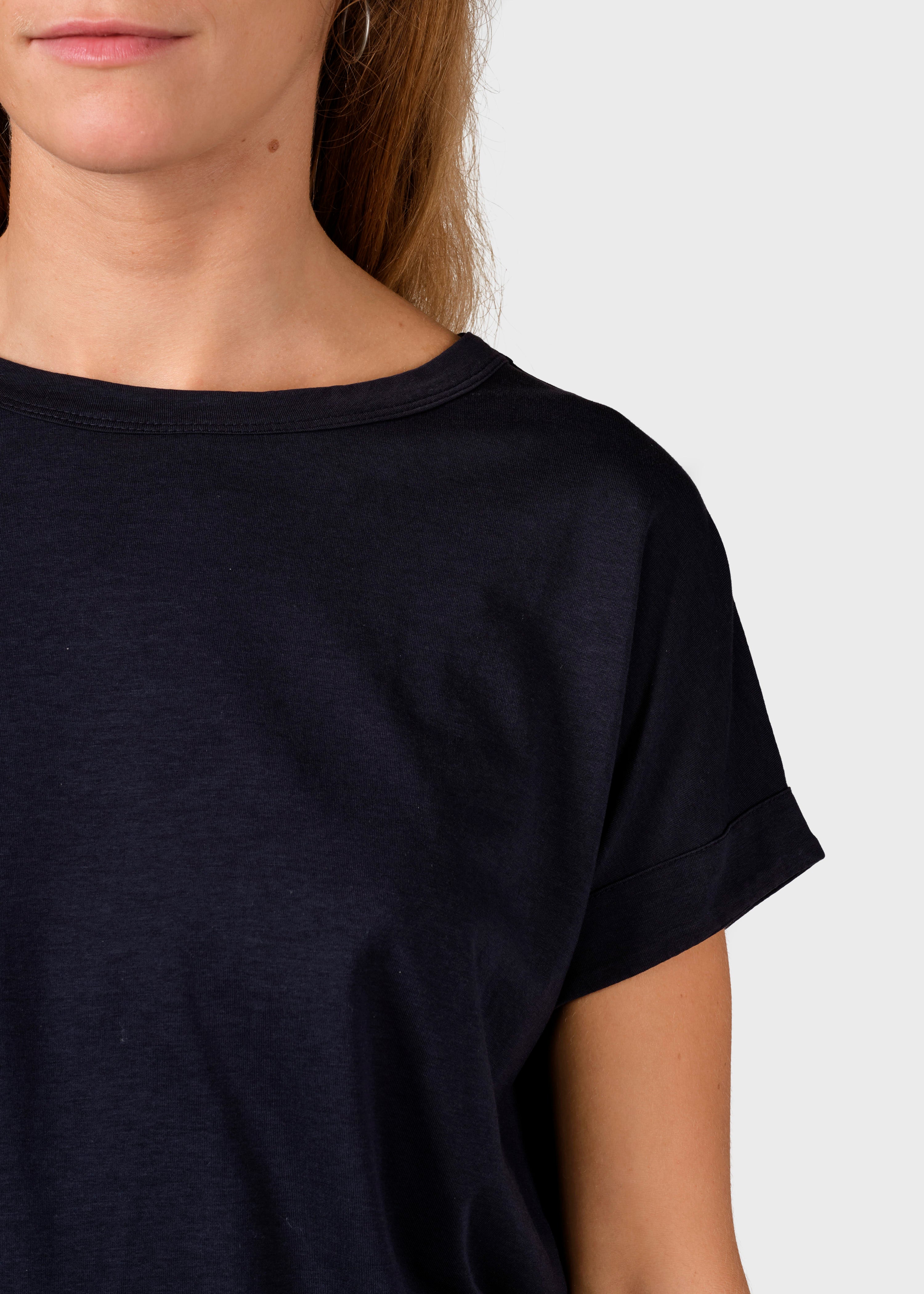 Sigrid Tee - Navy