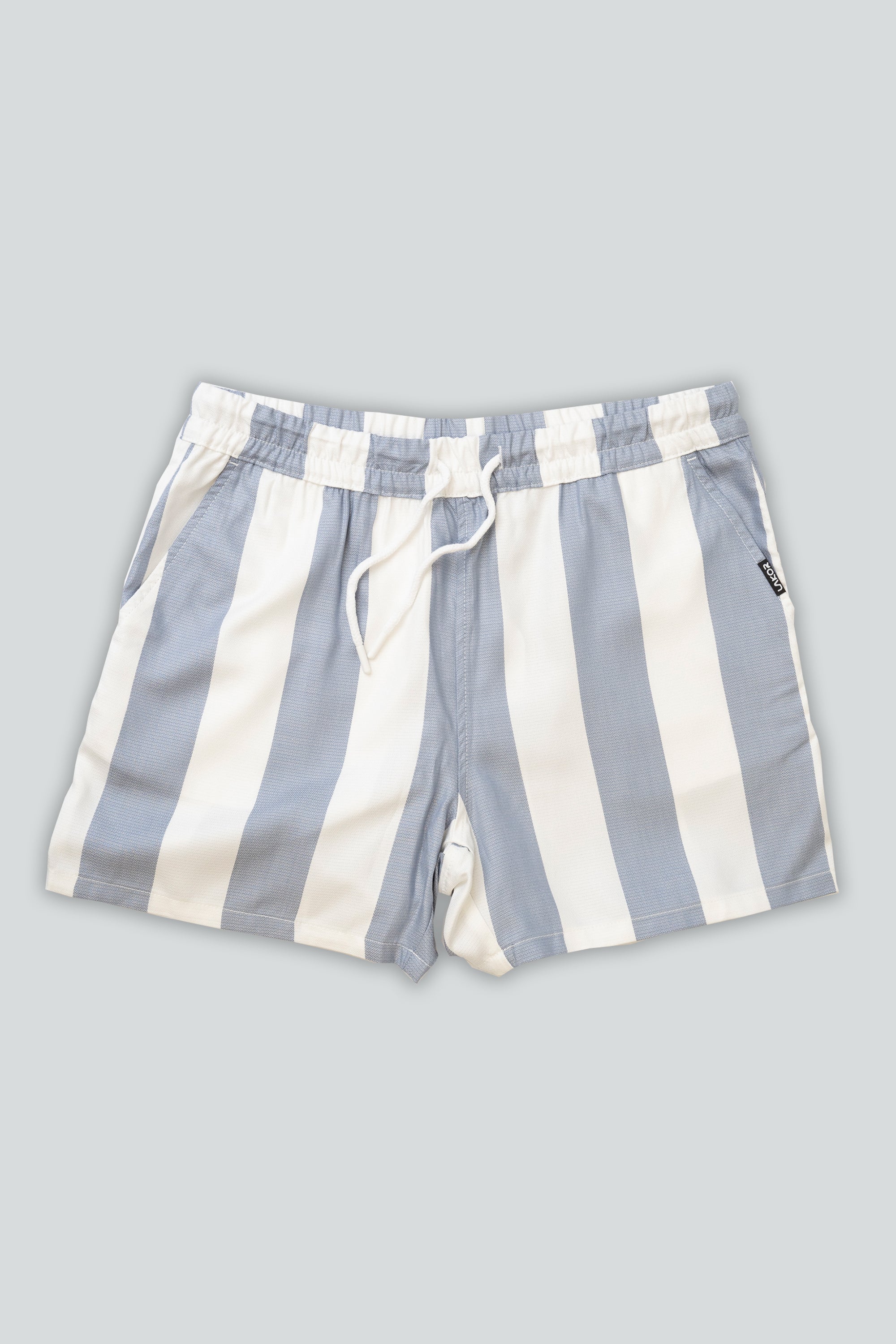 Fette Streifen Shorts (hellblau)