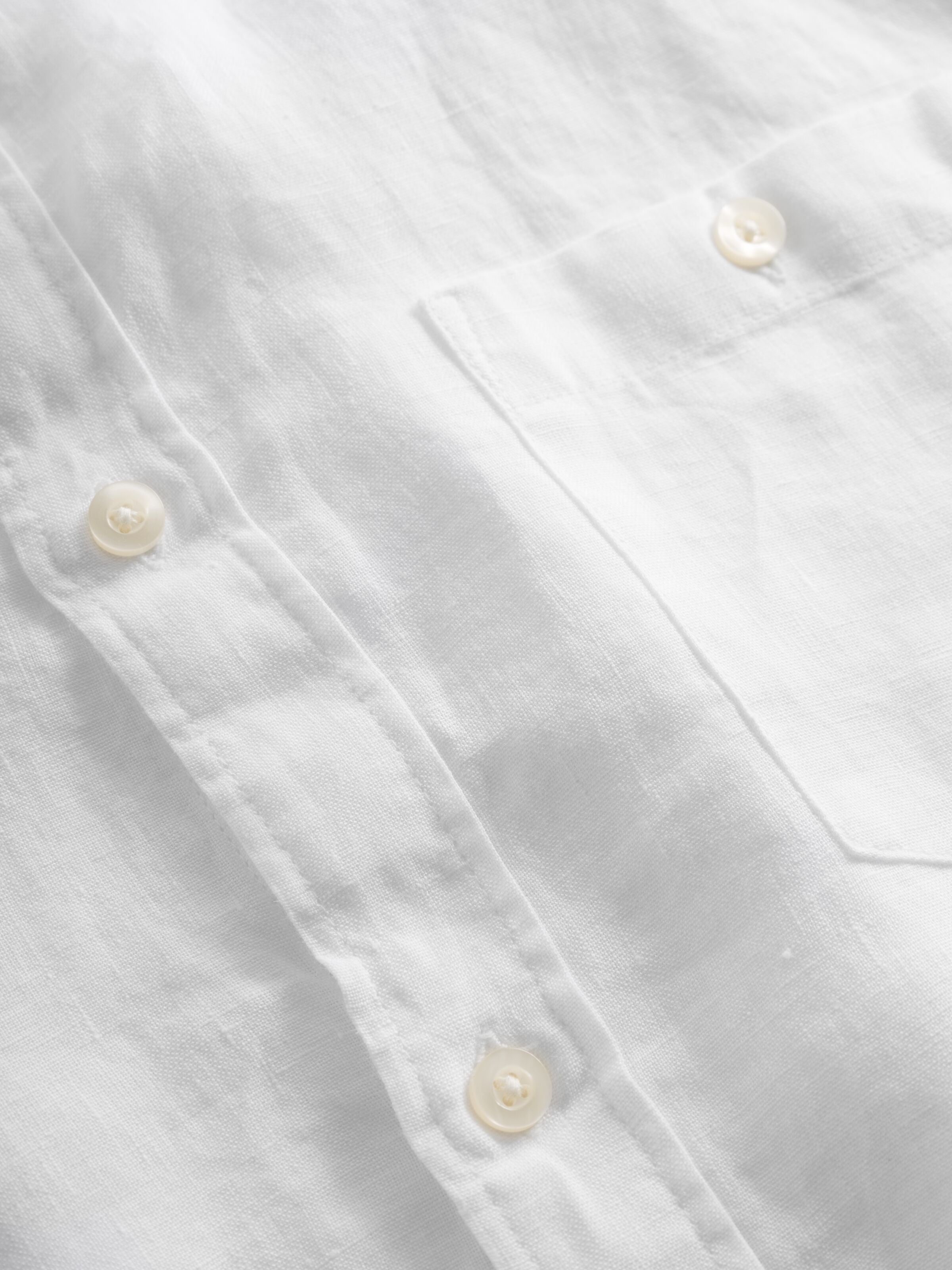 KnowledgeCotton Apparel - Custom fit linen shirt GOTS/Vegan - Bright White