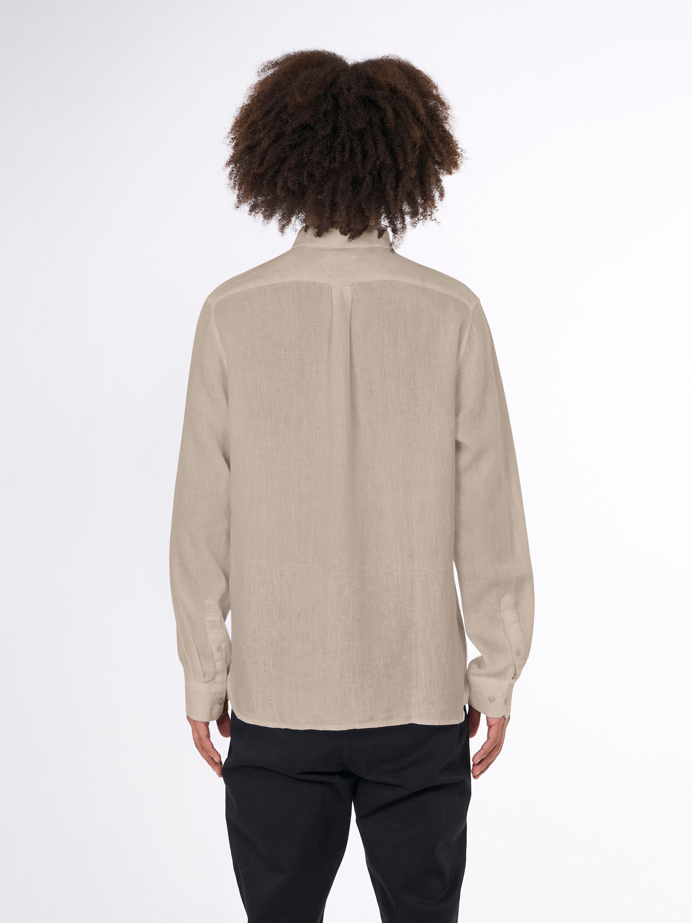 KnowledgeCotton Apparel - Custom fit linneskjorta GOTS/Vegan - Ljus fjädergrå