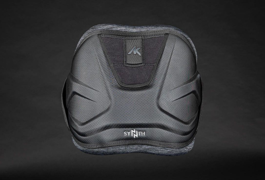 AK Synth Trapez Sort