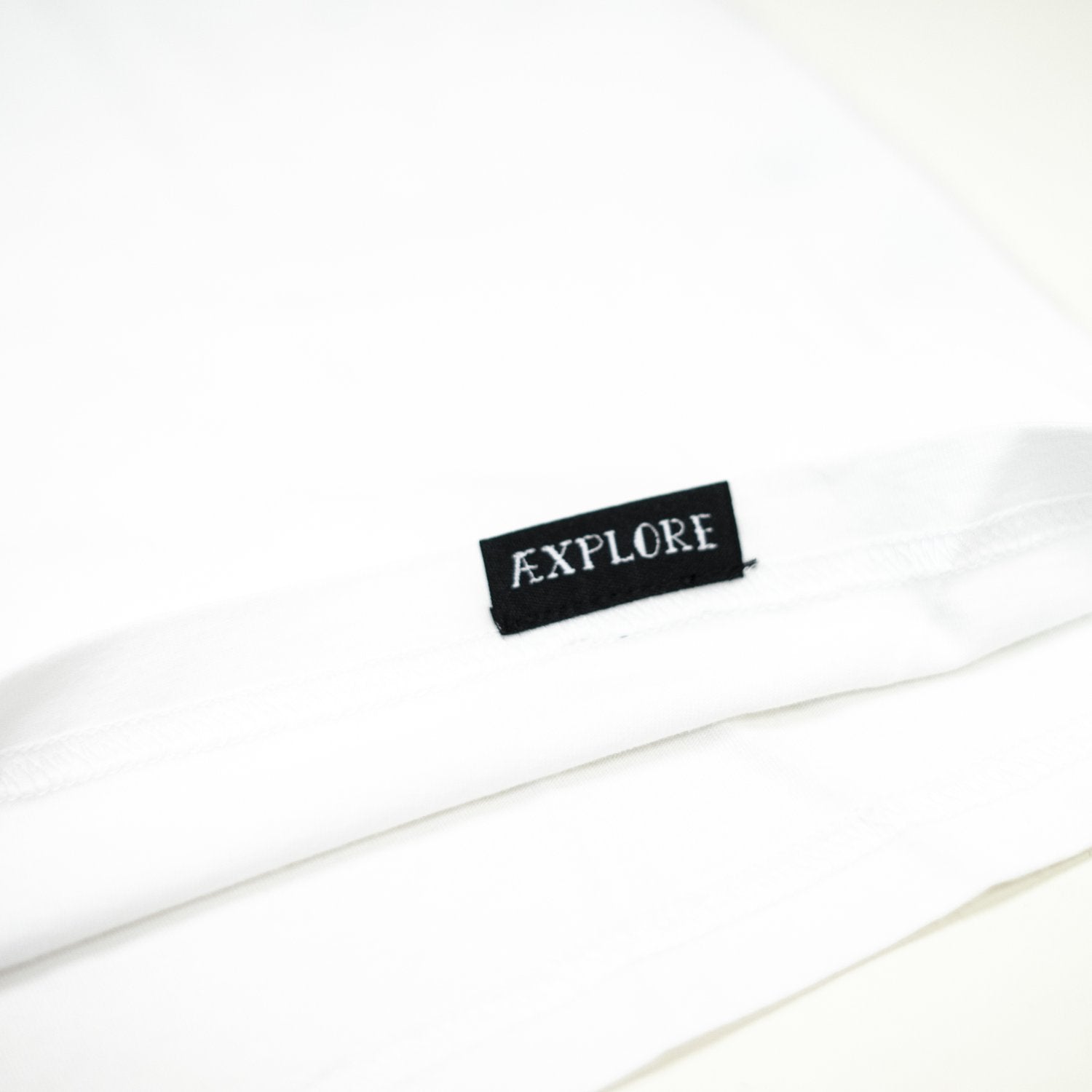 Lakor - Hipster parrot T-shirt 