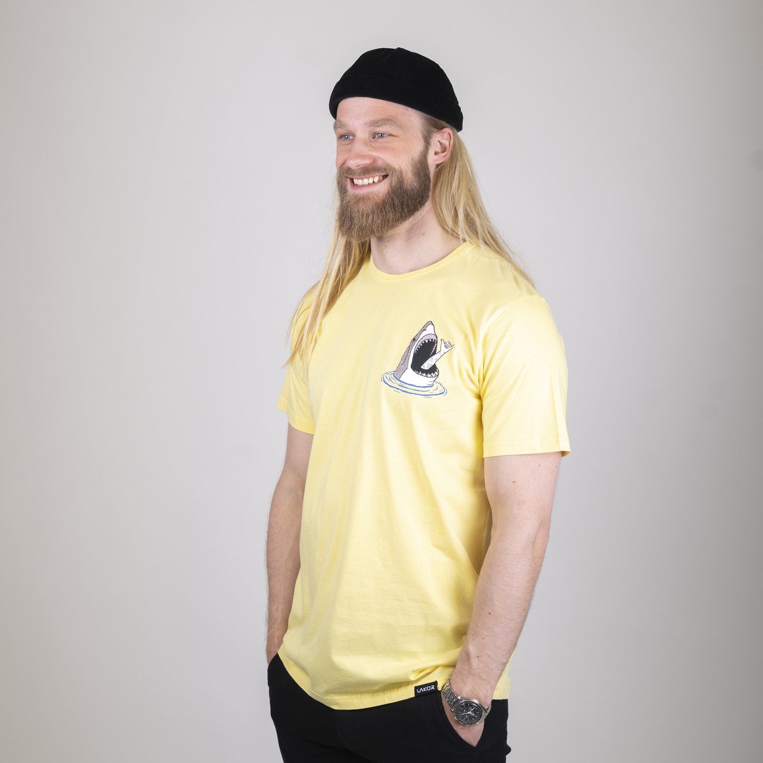 Lakor - shark shaka chest T-shirt 