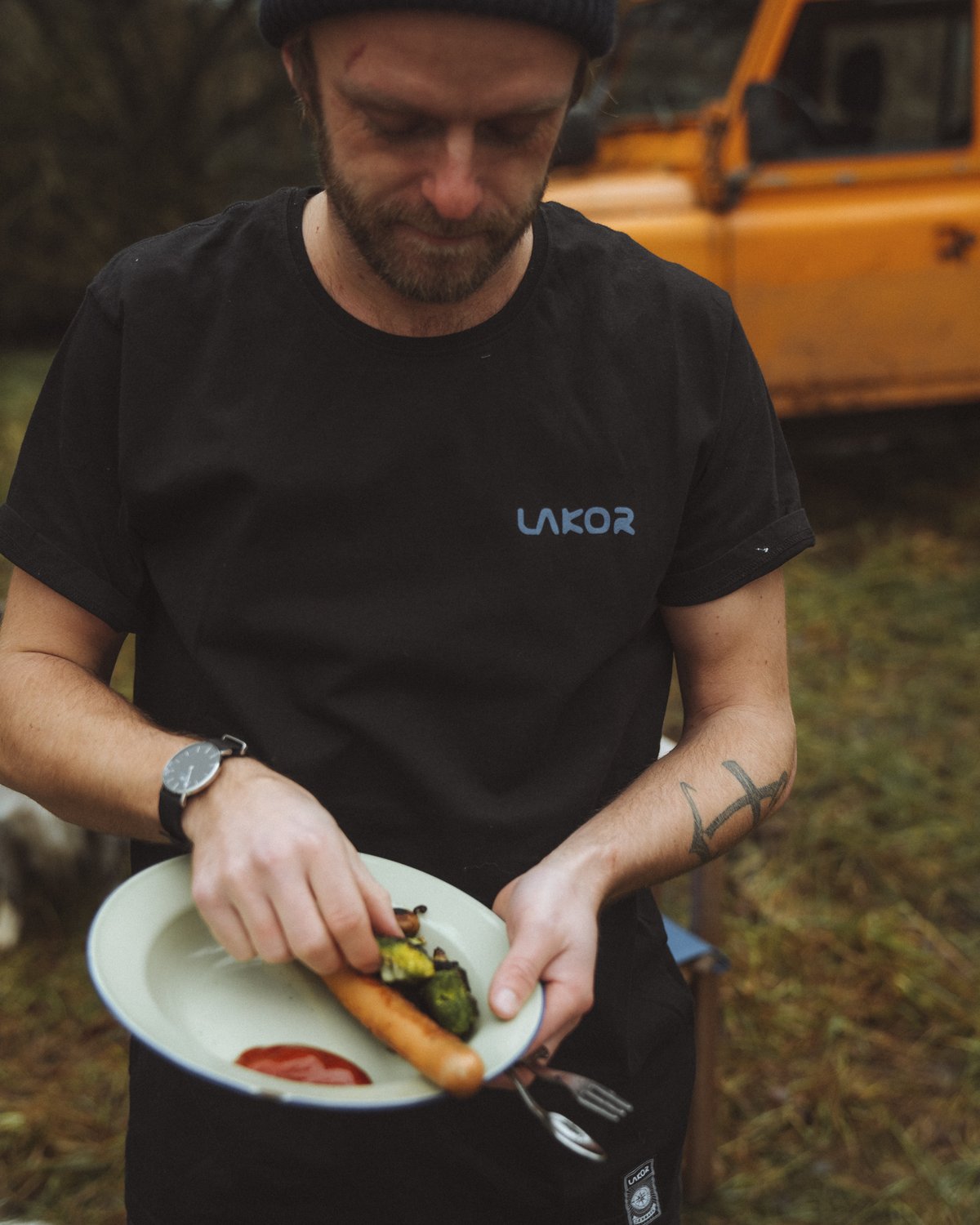 Lakor - Circle shaka T-shirt 