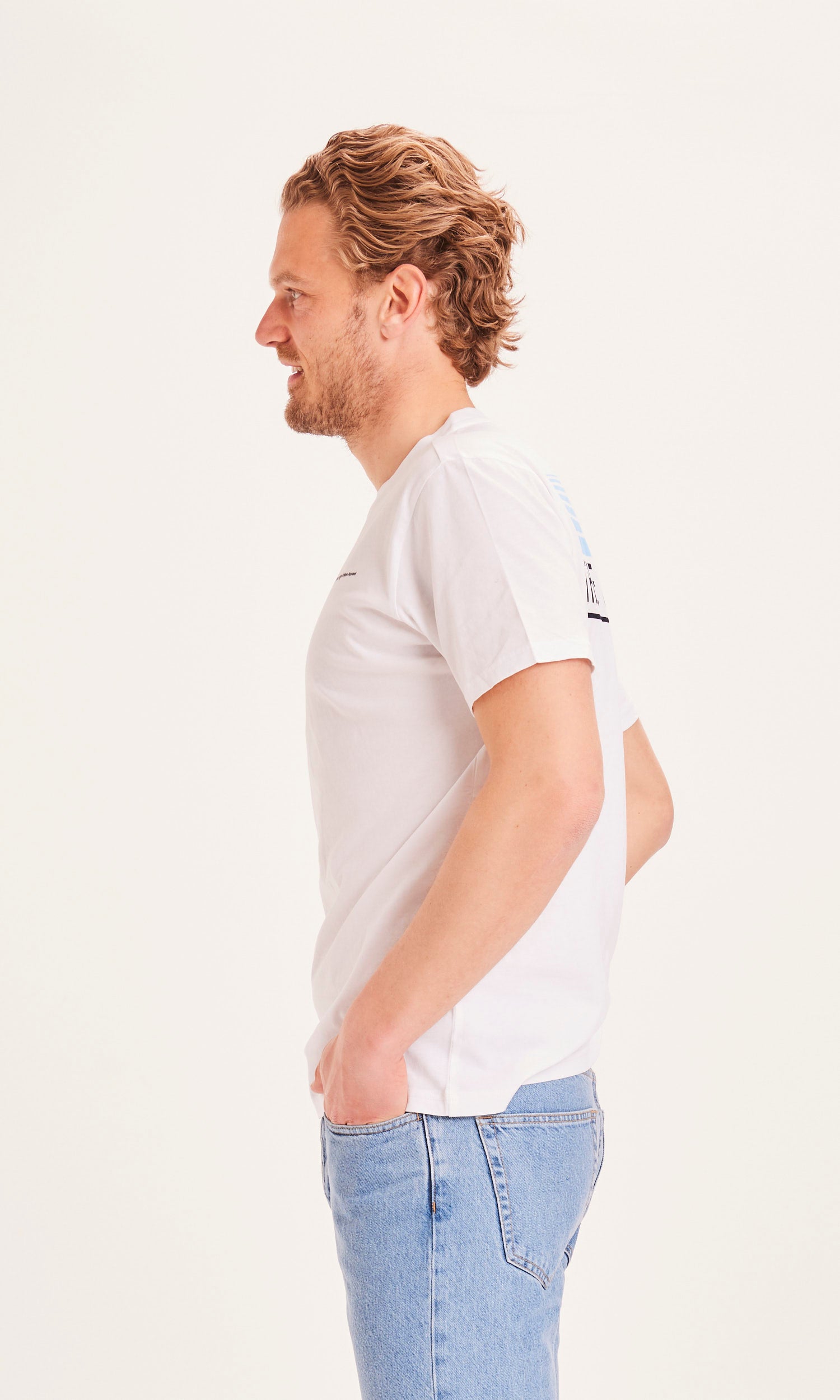 KnowledgeCotton Apparel – ALDER The Green Wave Sunset T-Shirt – GOTS/Vegan – Hellweiß