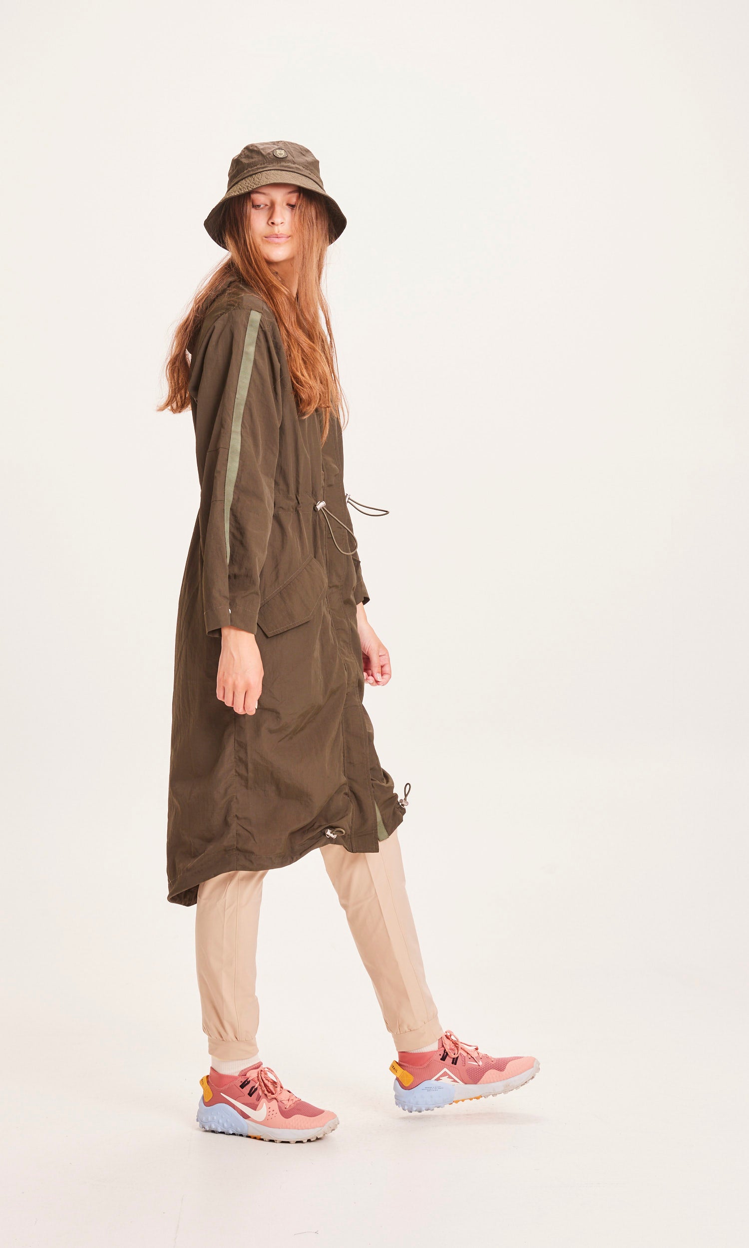 KnowledgeCotton Apparel ZARIA Lightweight Parka - GRS/Vegan Forrest Night