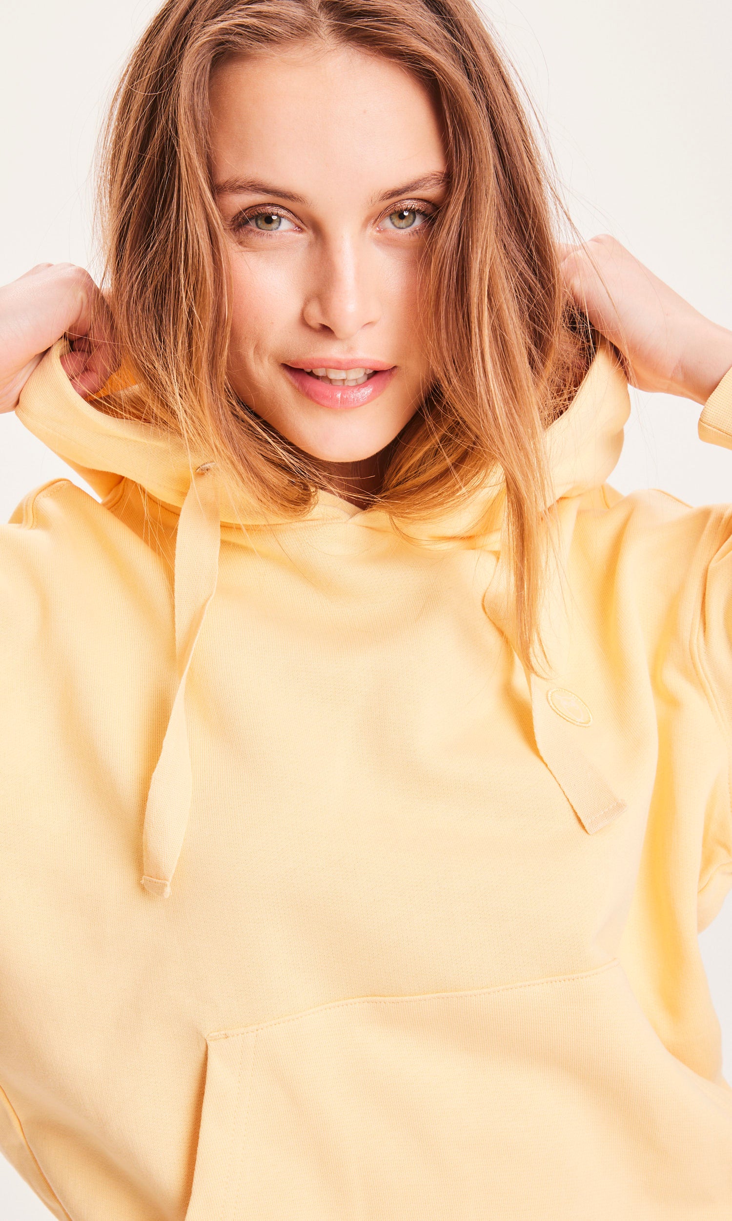 Knowledge Cotton Apparel Basic Kapuzenpullover – Impala