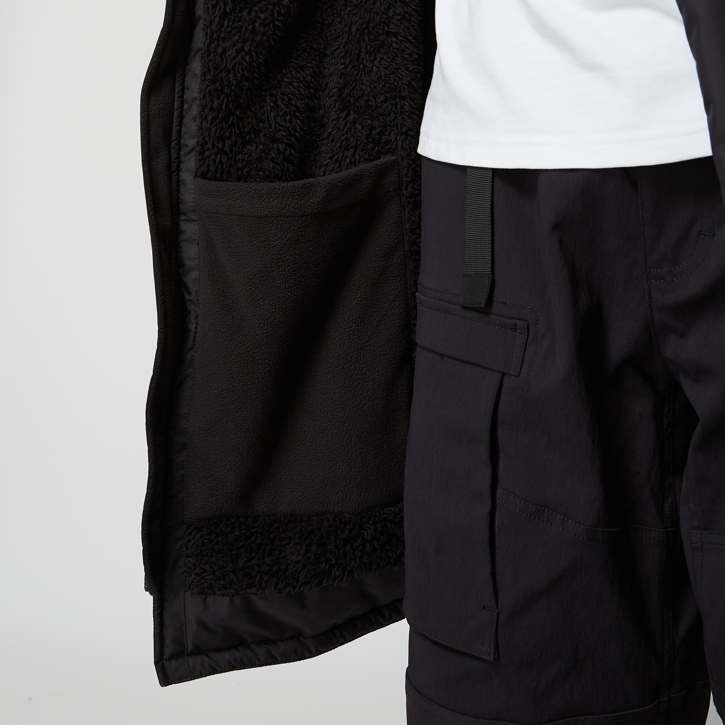 Mystic - Poncho Explore DTS - Black