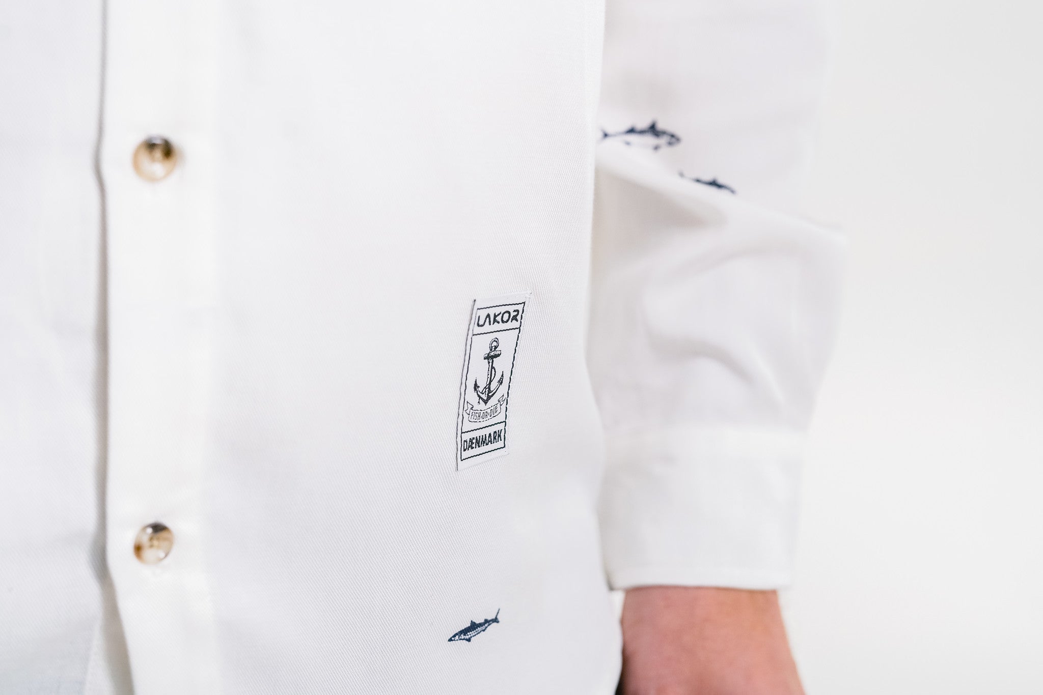 Lakor - Mackerel shirt (white) 