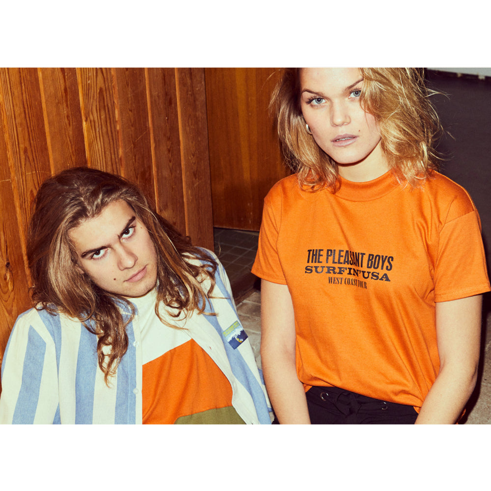 Pleasant - surfin usa panel tee