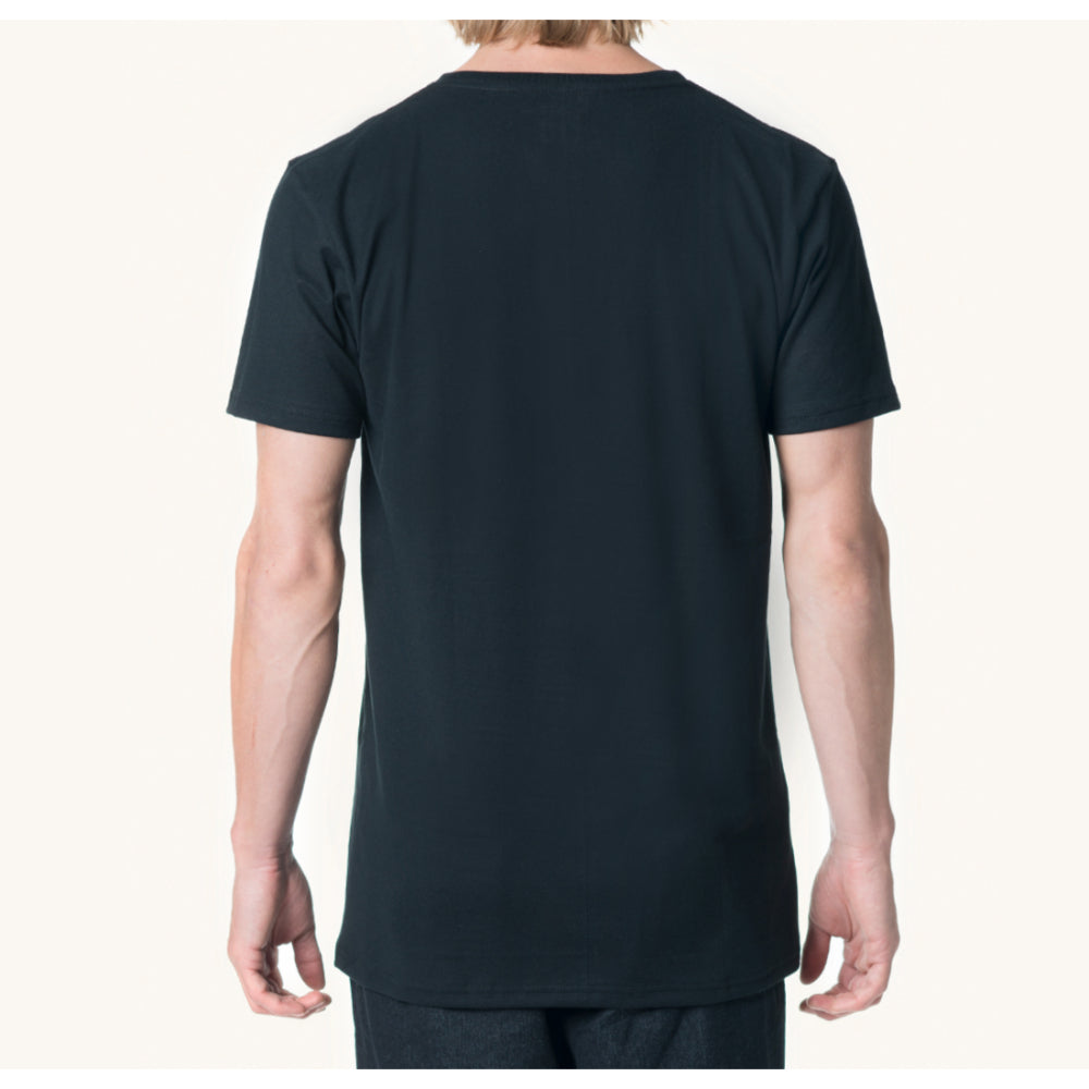 Pleasant - waves black